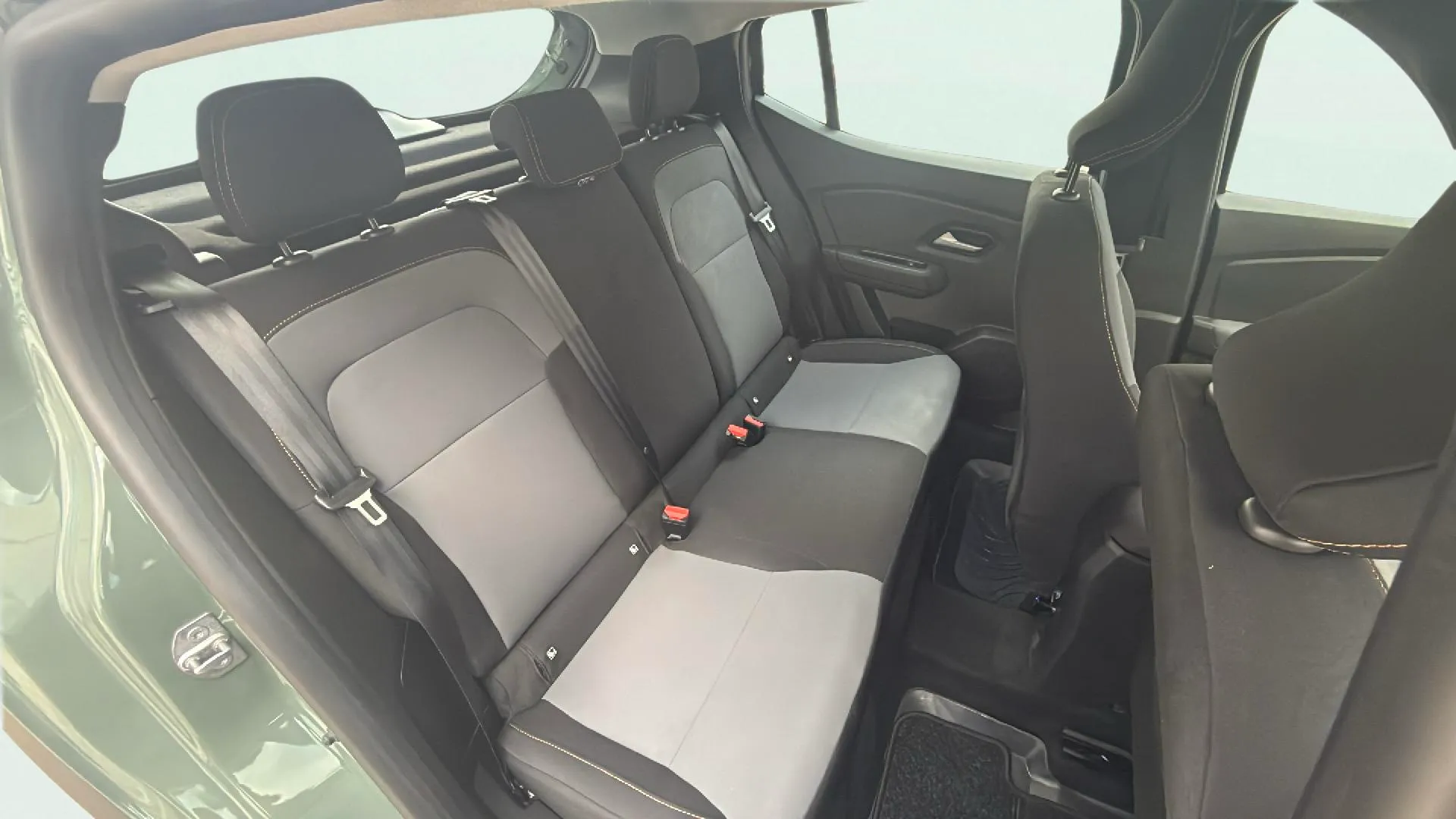 Dacia Sandero Stepway Extreme Go TCe - foto 11