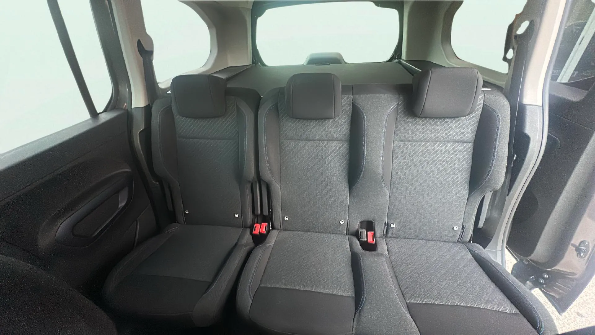 Peugeot Rifter Access Standard BlueHDi - foto 16