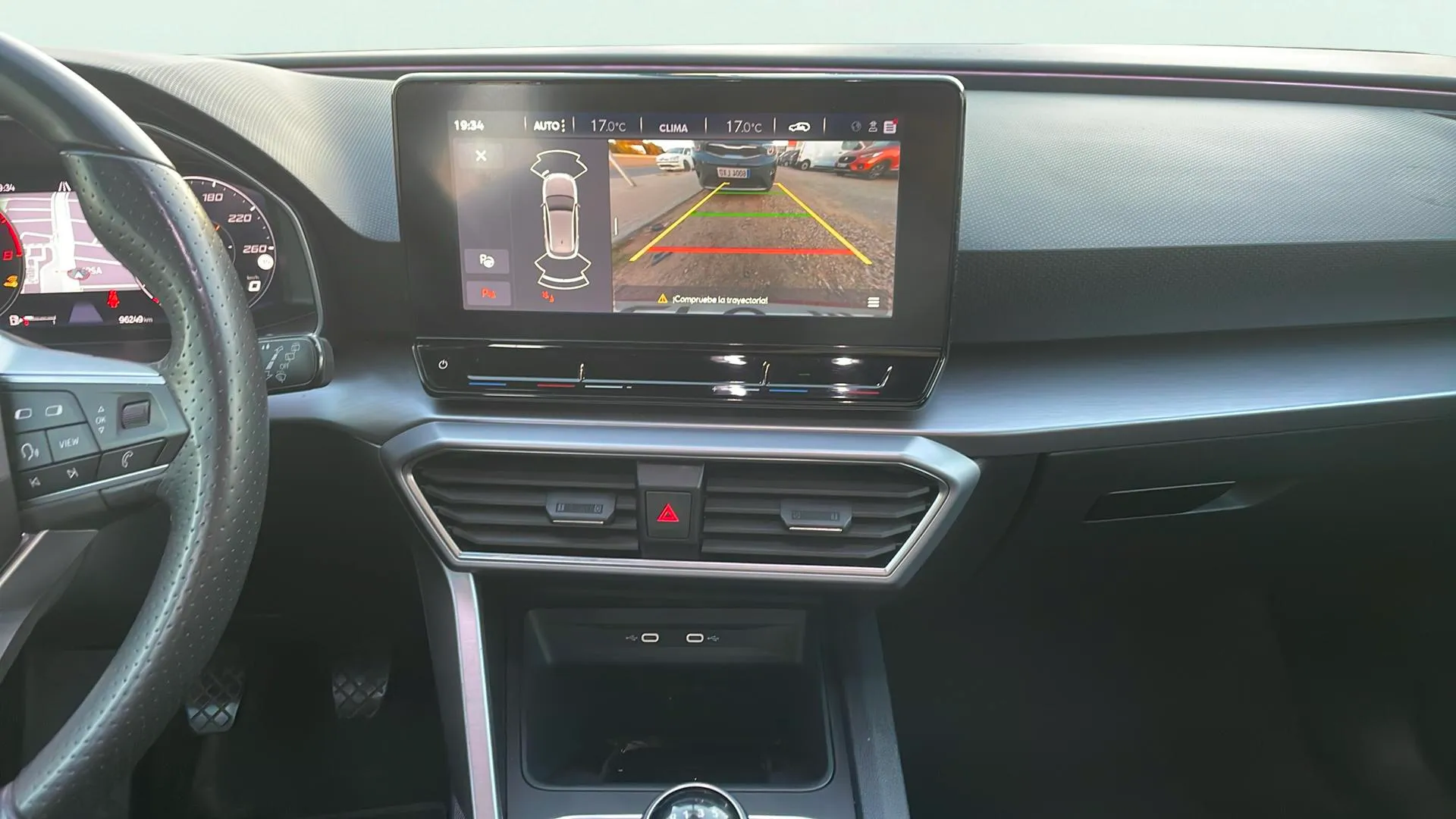 SEAT León 1.0 TSI FR 25 Aniversario - foto 10