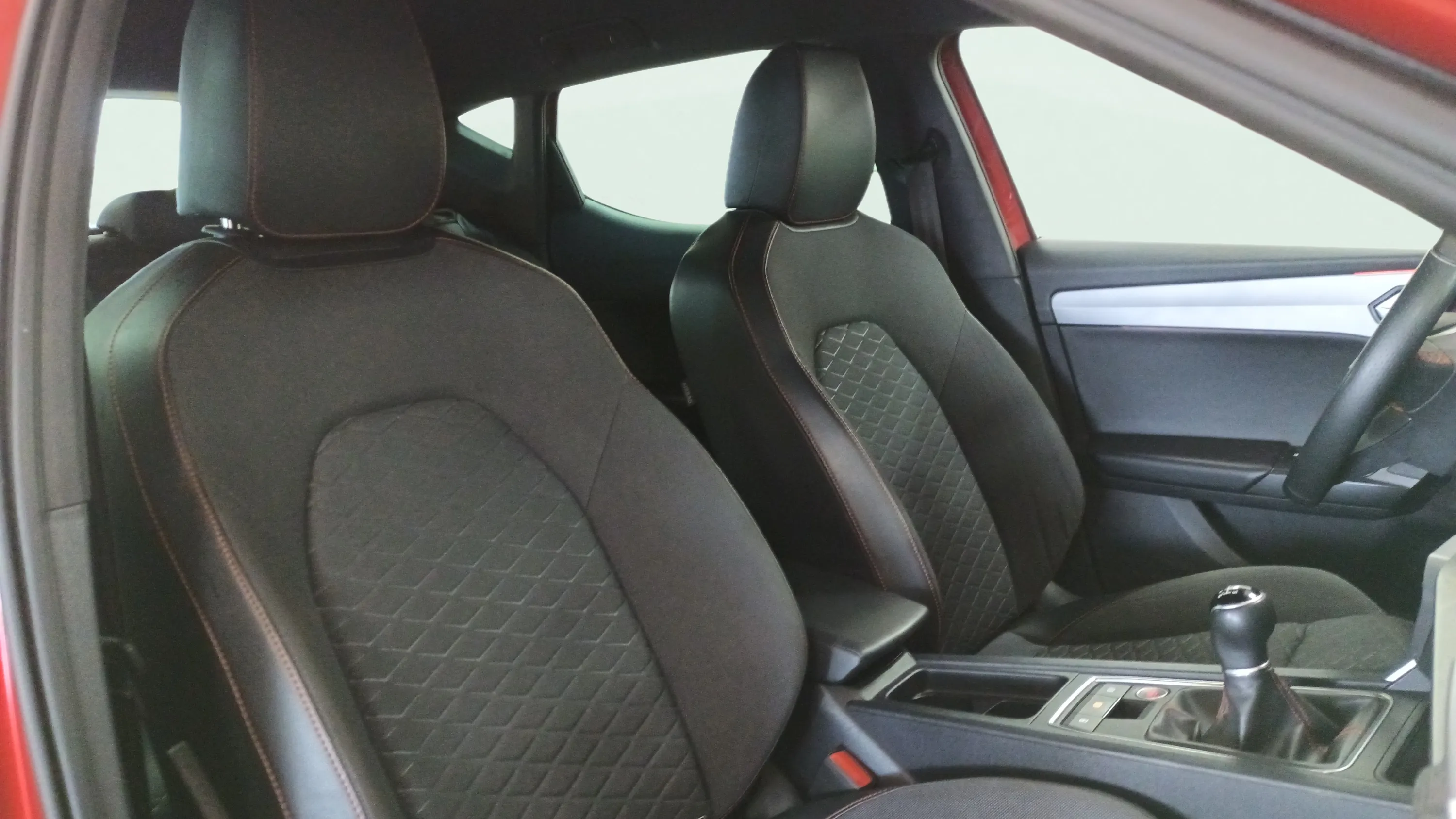 SEAT León 1.0 TSI FR 25 Aniversario - foto 10