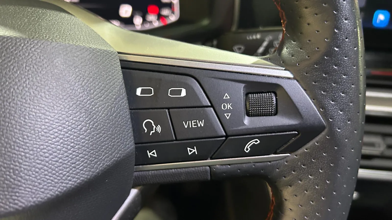 SEAT León 1.0 TSI FR 25 Aniversario - foto 25