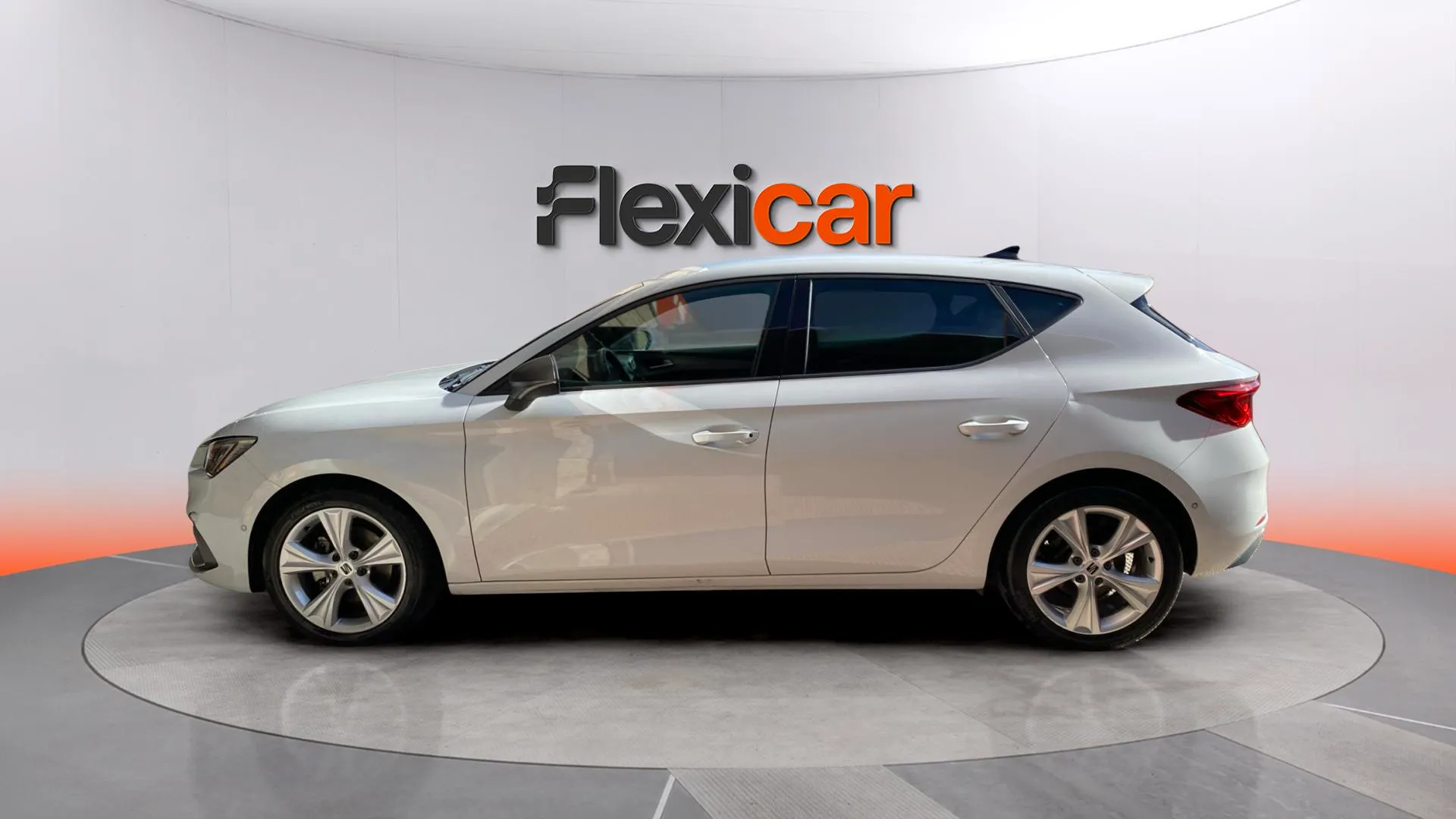 SEAT León 1.0 TSI FR 25 Aniversario - foto 4