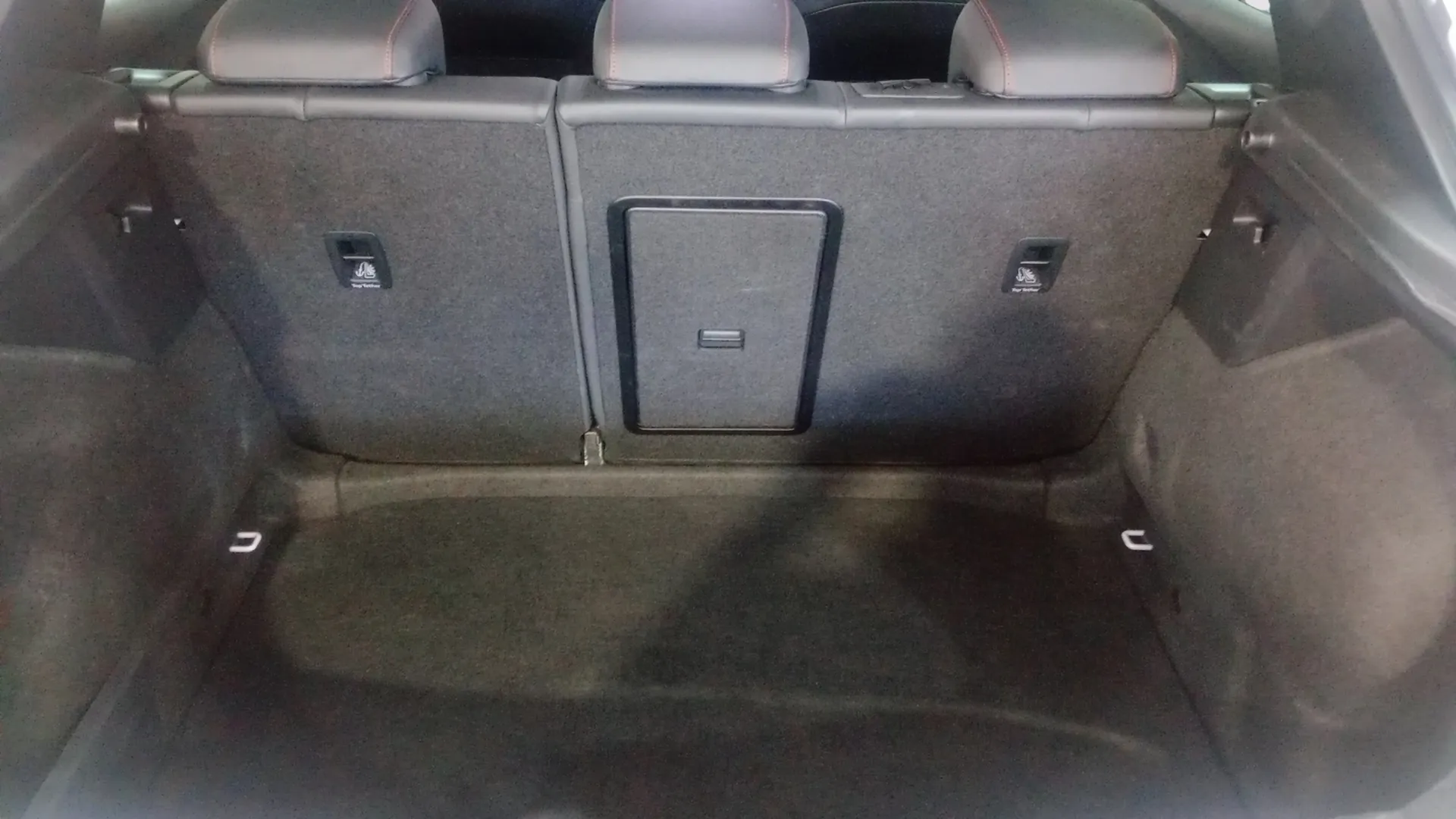 SEAT León 1.0 TSI FR 25 Aniversario - foto 13