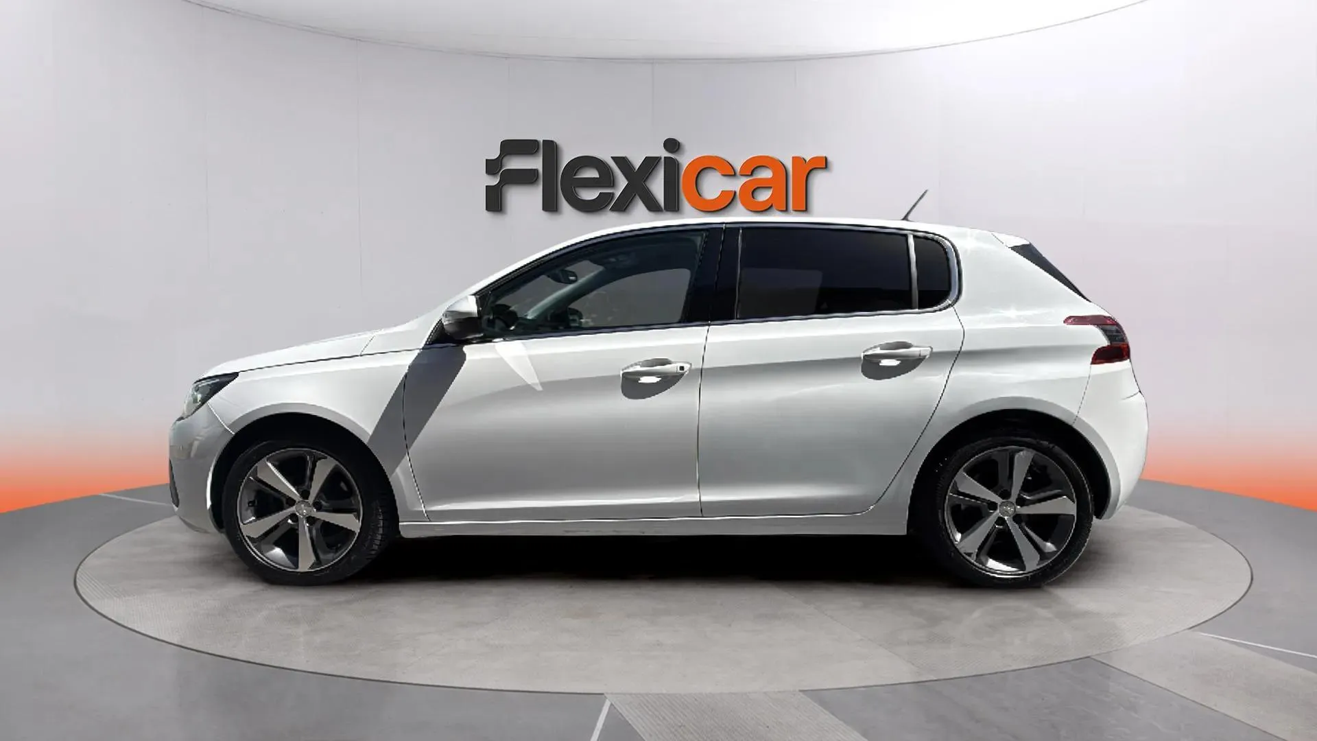 Peugeot 308 Allure 1.2 PureTech - foto 3