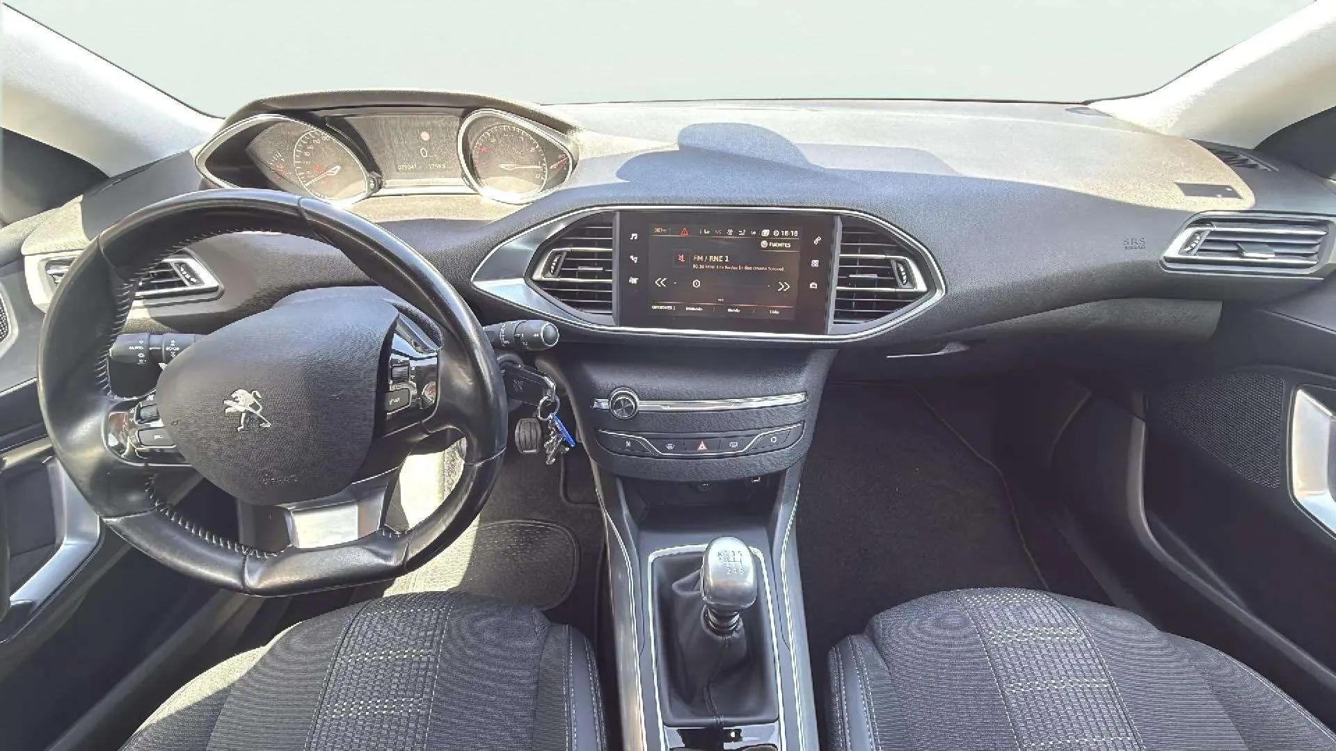 Peugeot 308 Allure 1.2 PureTech - foto 6