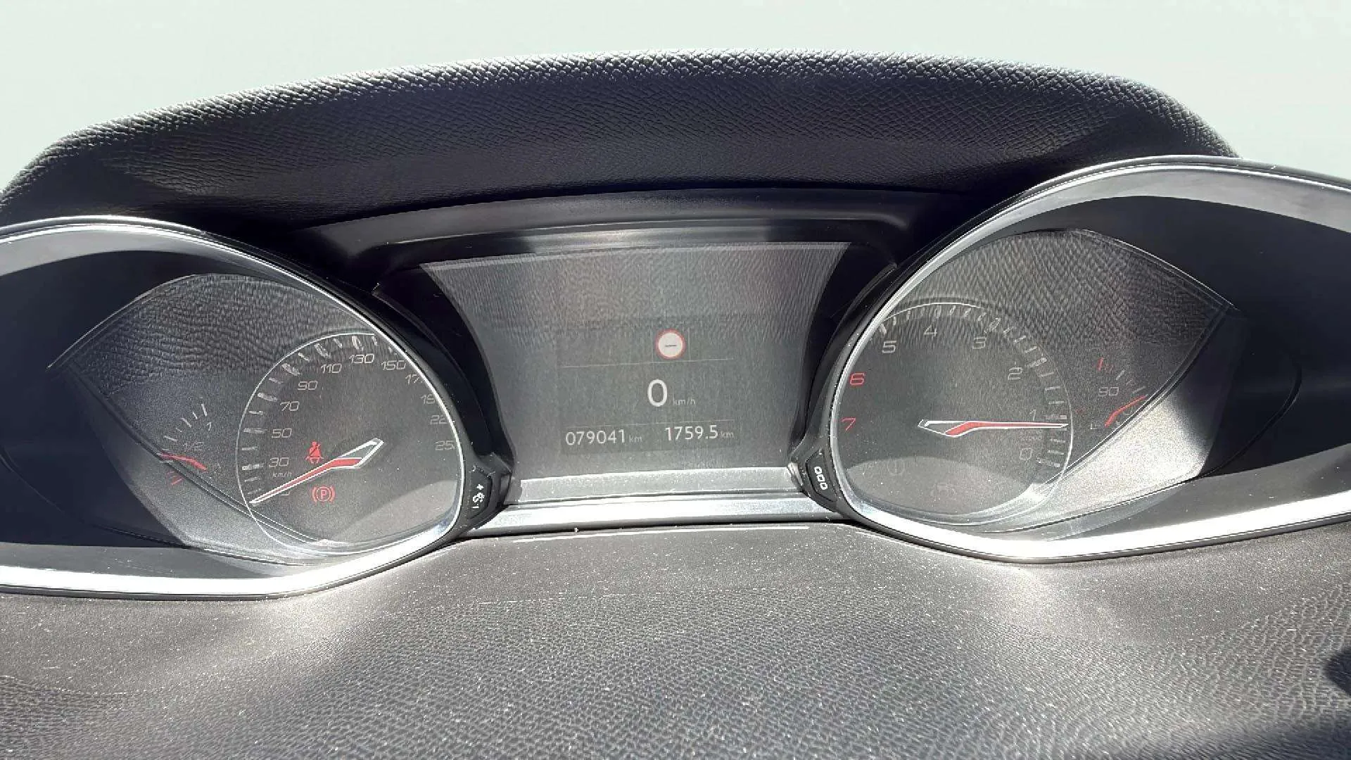 Peugeot 308 Allure 1.2 PureTech - foto 13