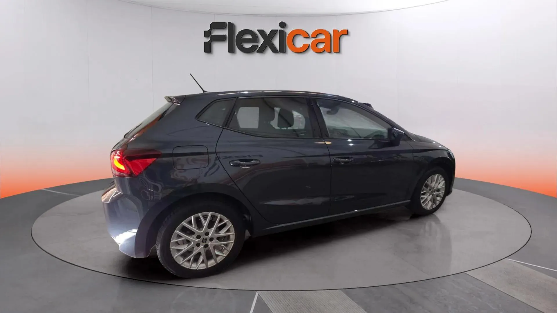 SEAT Ibiza 1.0 TSI FR - foto 4