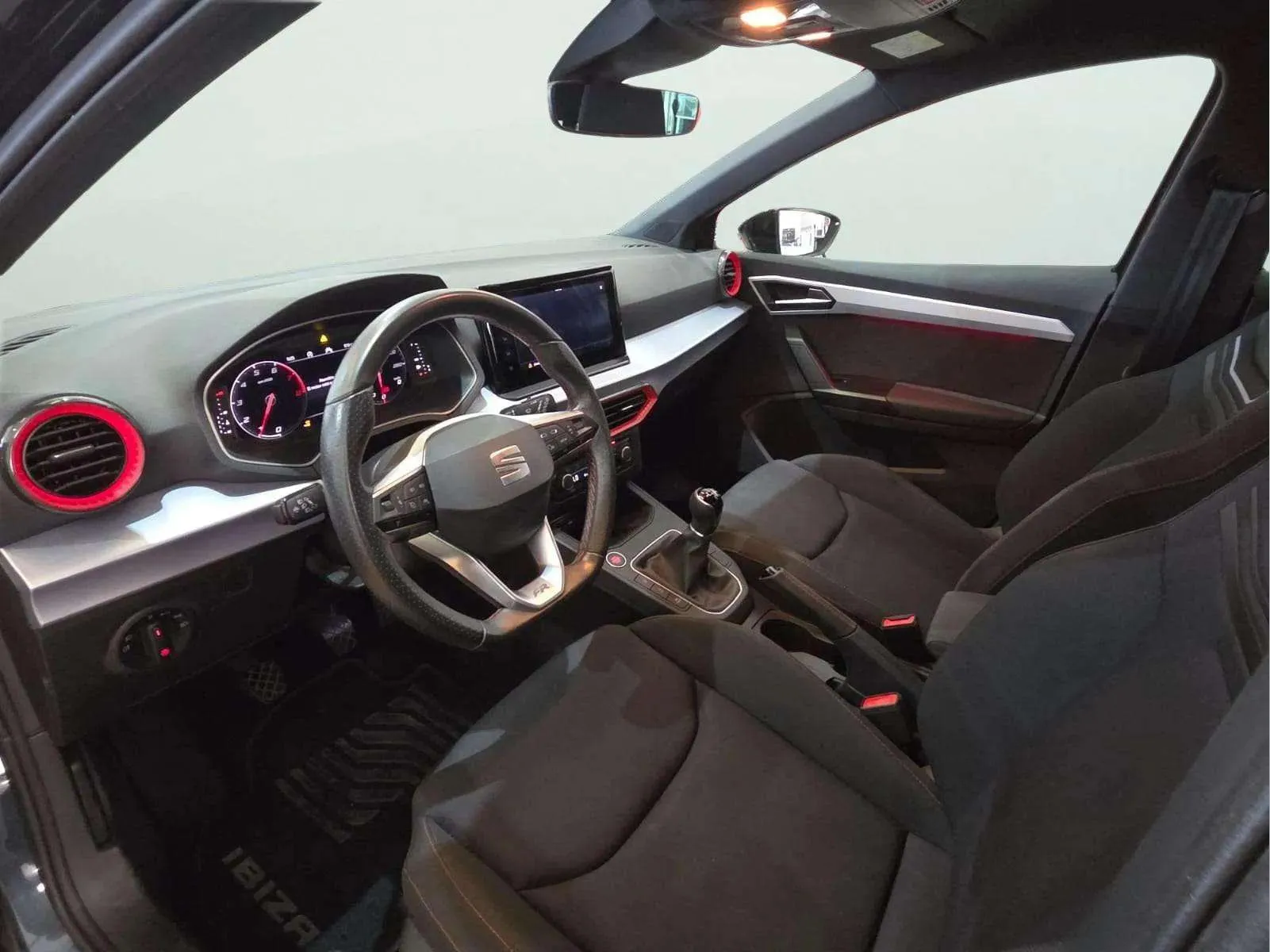SEAT Ibiza 1.0 TSI FR - foto 19