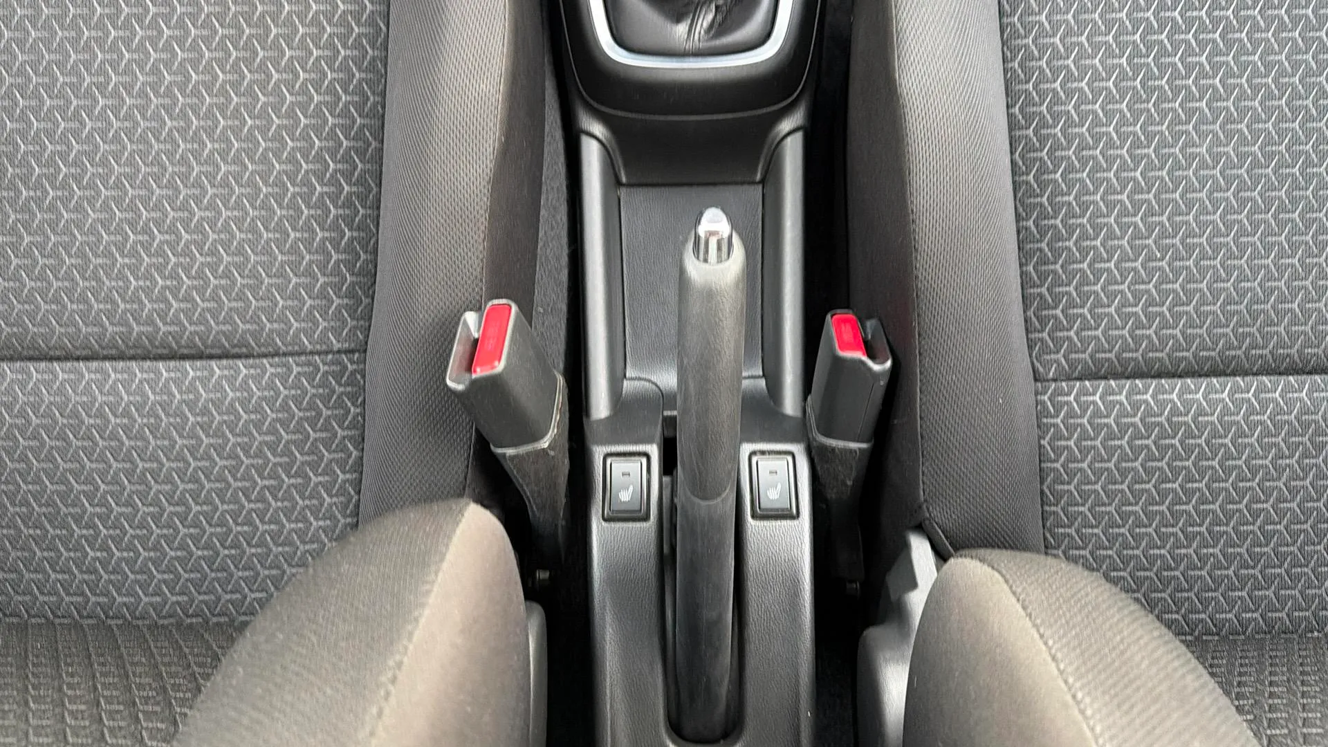 Suzuki Swift 1.2 GLE Mild Hybrid - foto 19