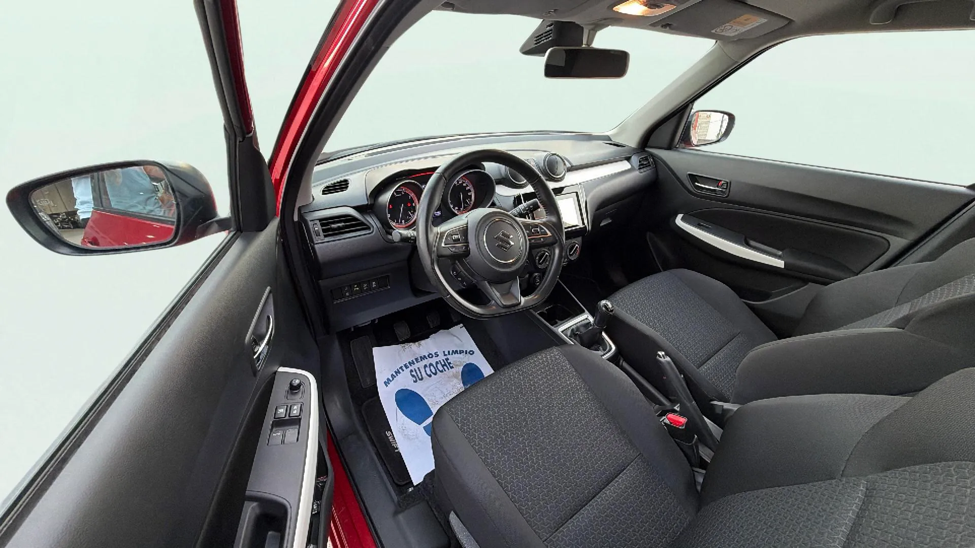 Suzuki Swift 1.2 GLE Mild Hybrid - foto 7