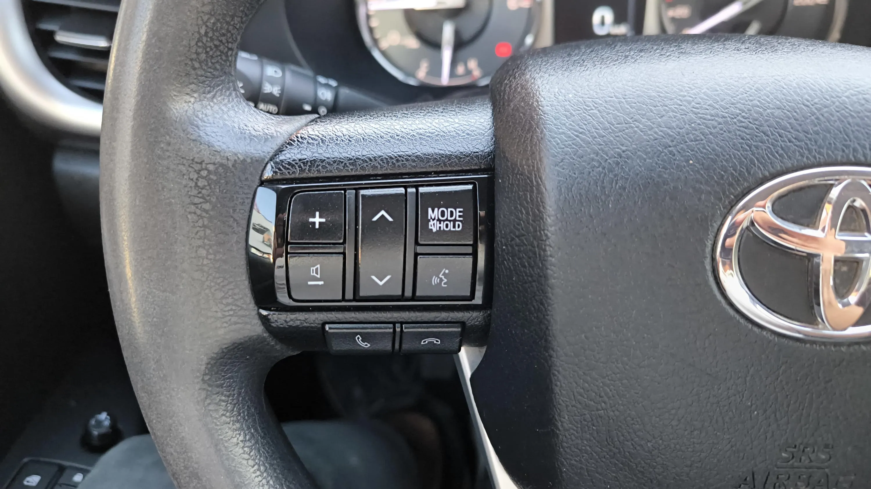 Toyota Hilux 2.4 D-4D Cab Doble GX HVO100 - foto 47
