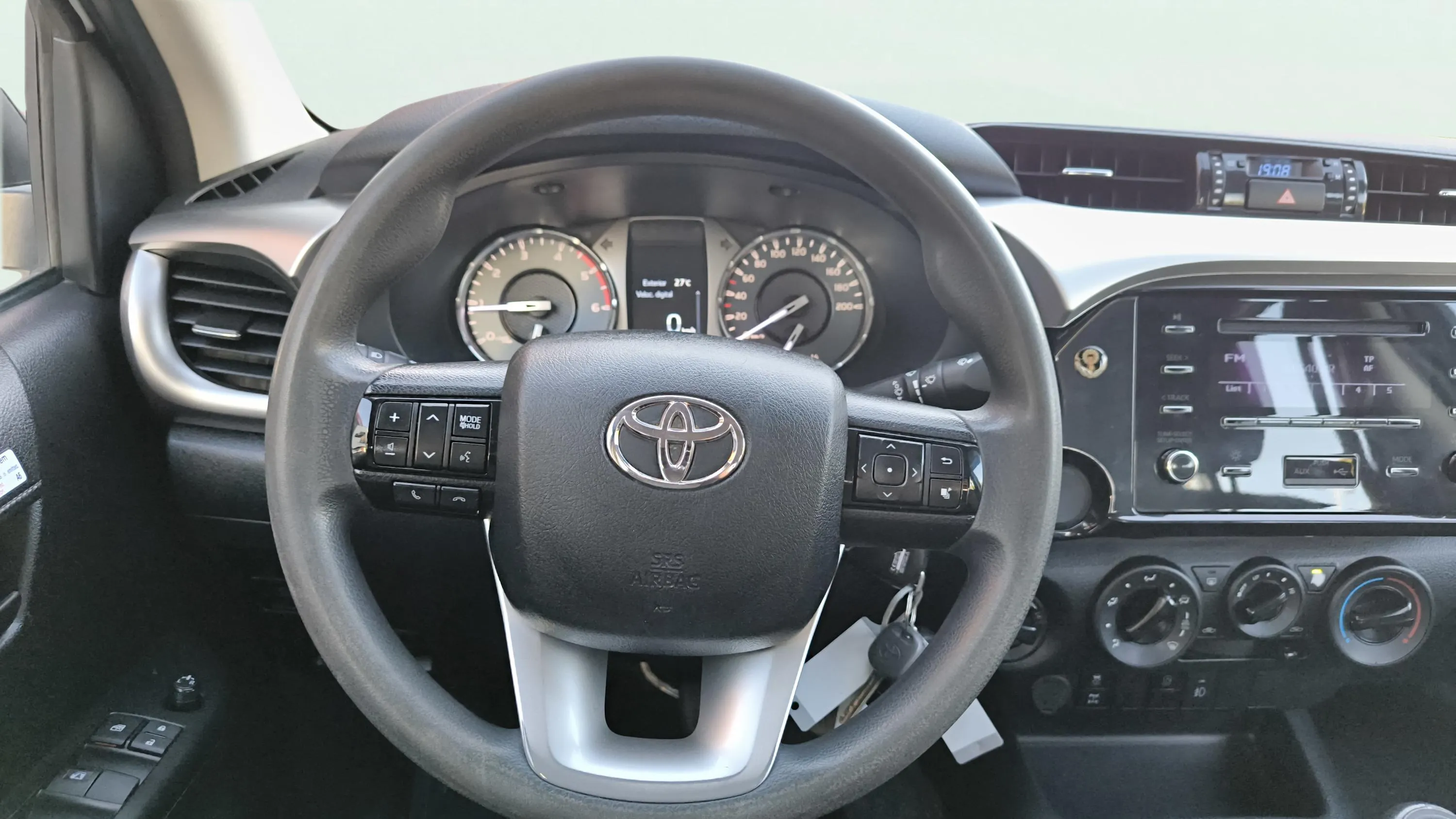 Toyota Hilux 2.4 D-4D Cab Doble GX HVO100 - foto 9