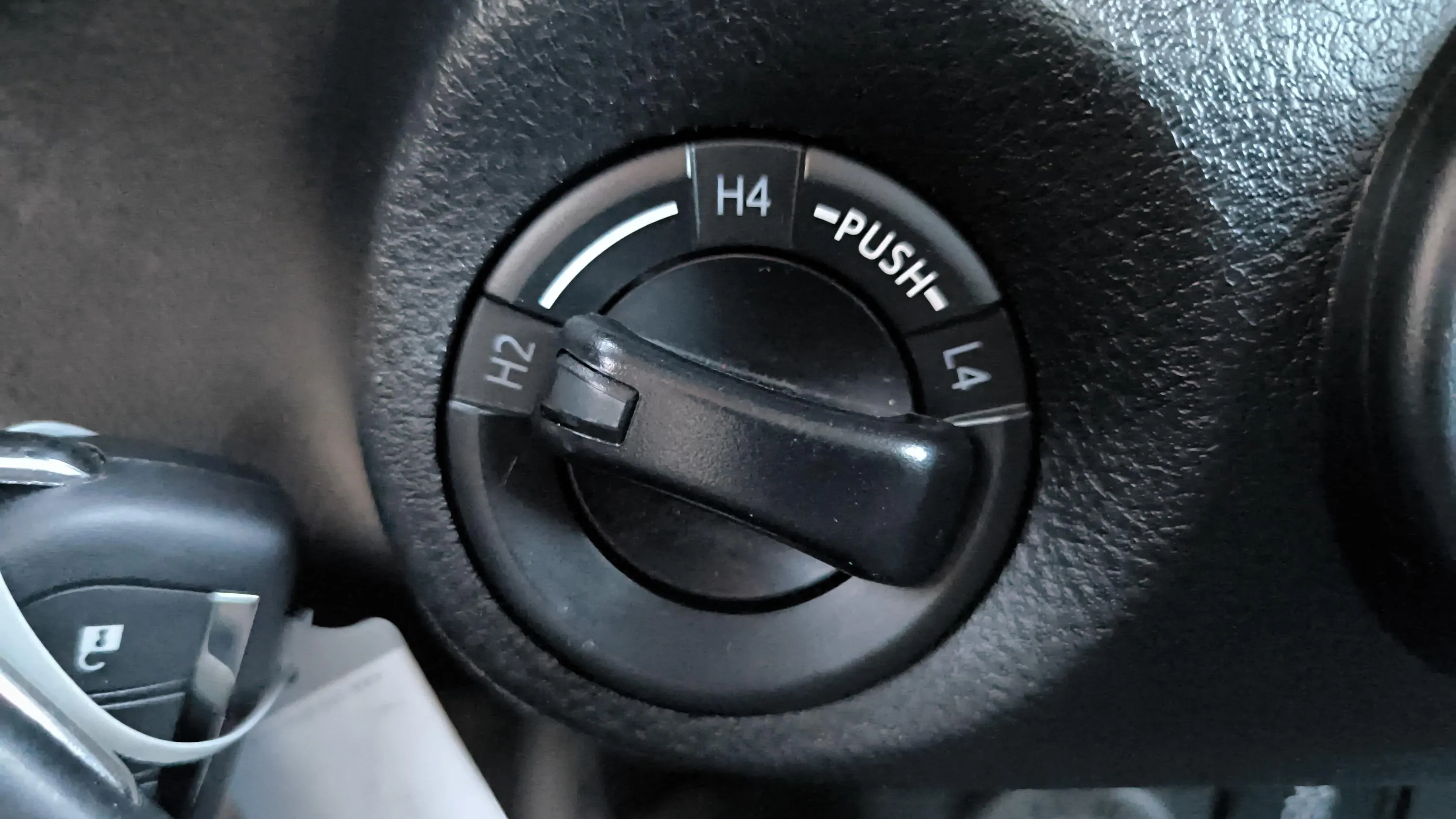 Toyota Hilux 2.4 D-4D Cab Doble GX HVO100 - foto 45