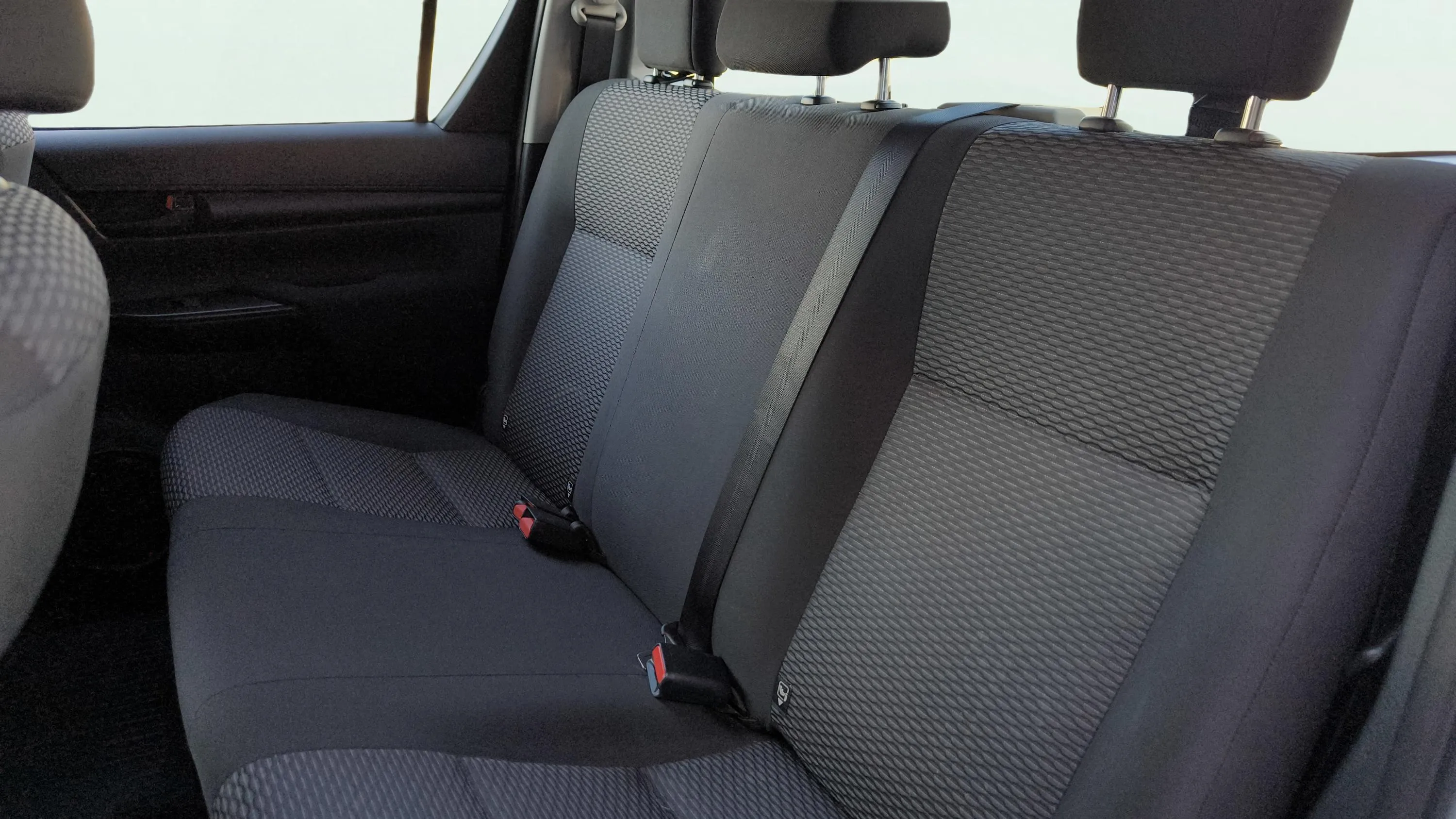Toyota Hilux 2.4 D-4D Cab Doble GX HVO100 - foto 29