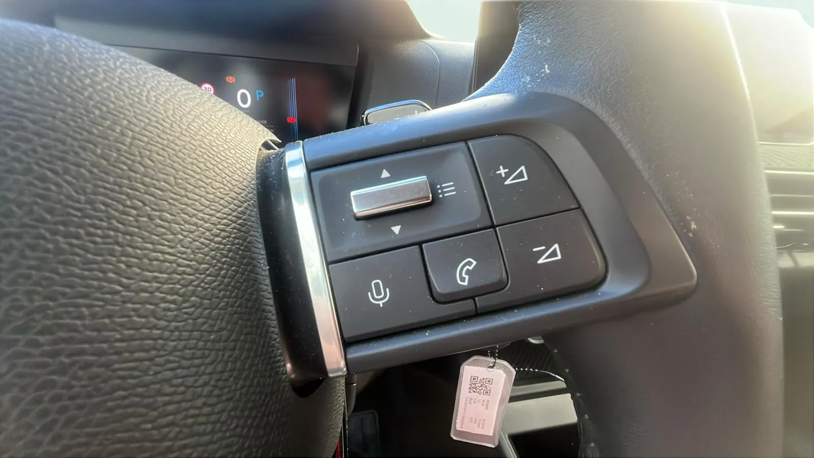 Citroën C4 X Hybrid 136 e-DCS6 Plus - foto 11