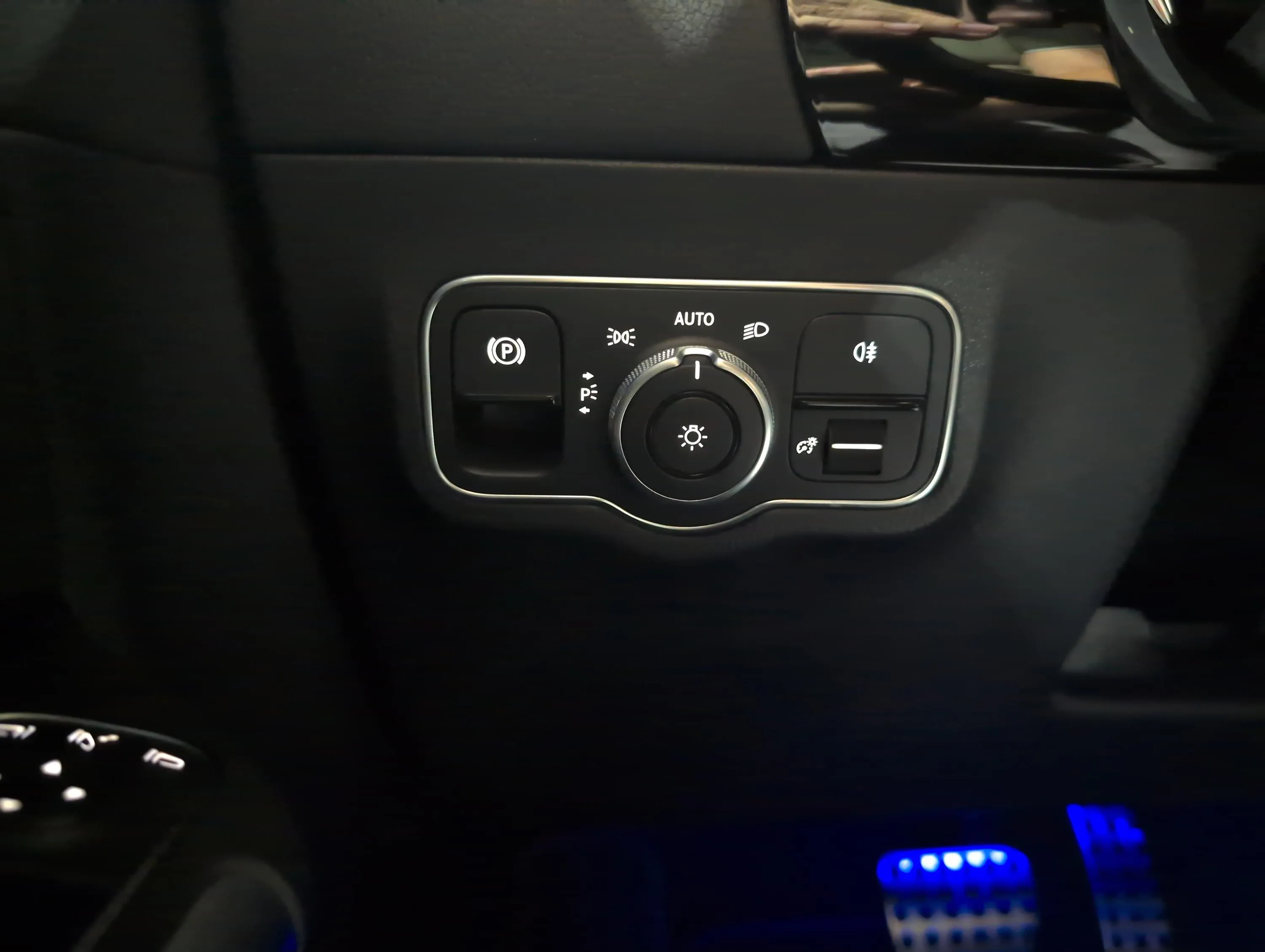 Mercedes-Benz GLA 200 - foto 31