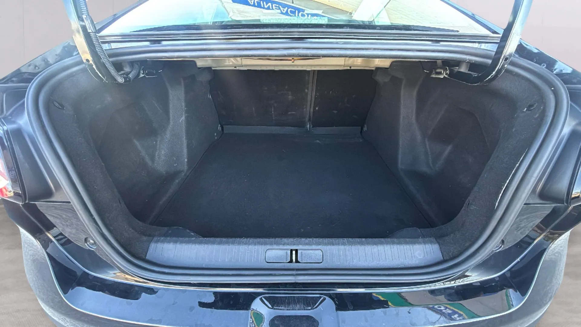 Citroën C4 X Hybrid 136 e-DCS6 Plus - foto 9