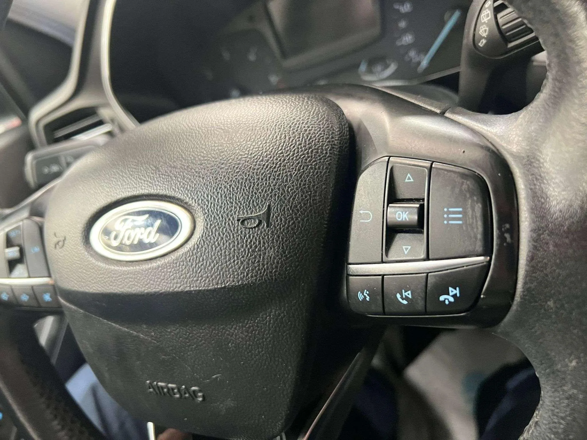 Ford Focus 1.5 EcoBlue Active - foto 17