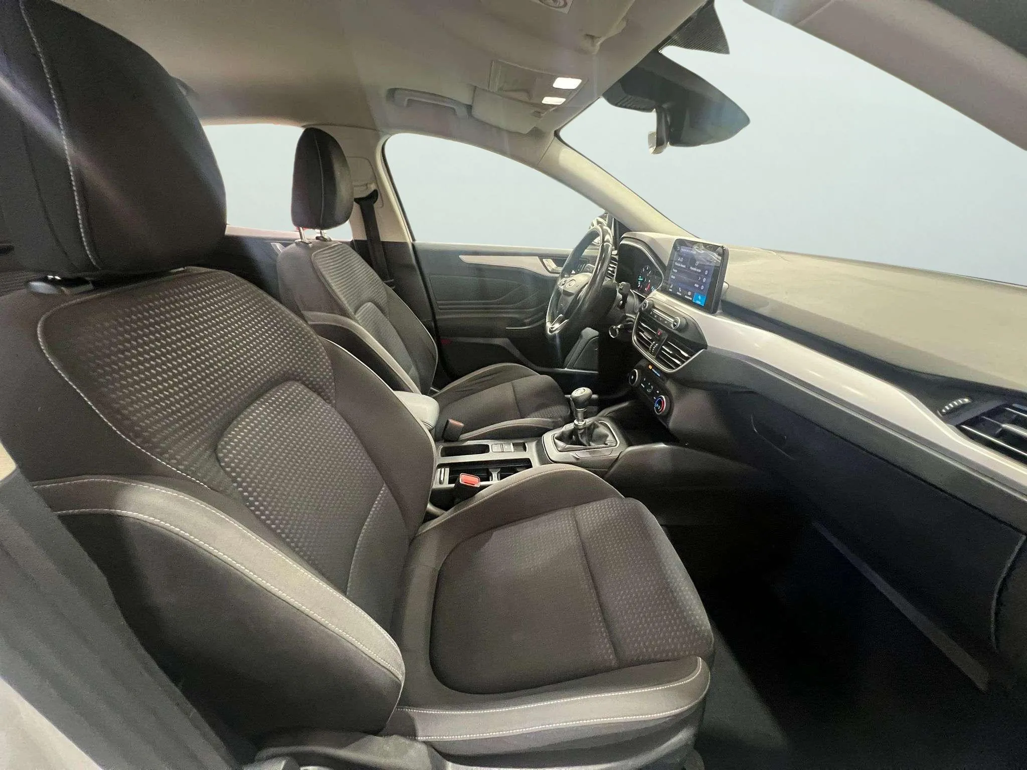 Ford Focus 1.5 EcoBlue Active - foto 9