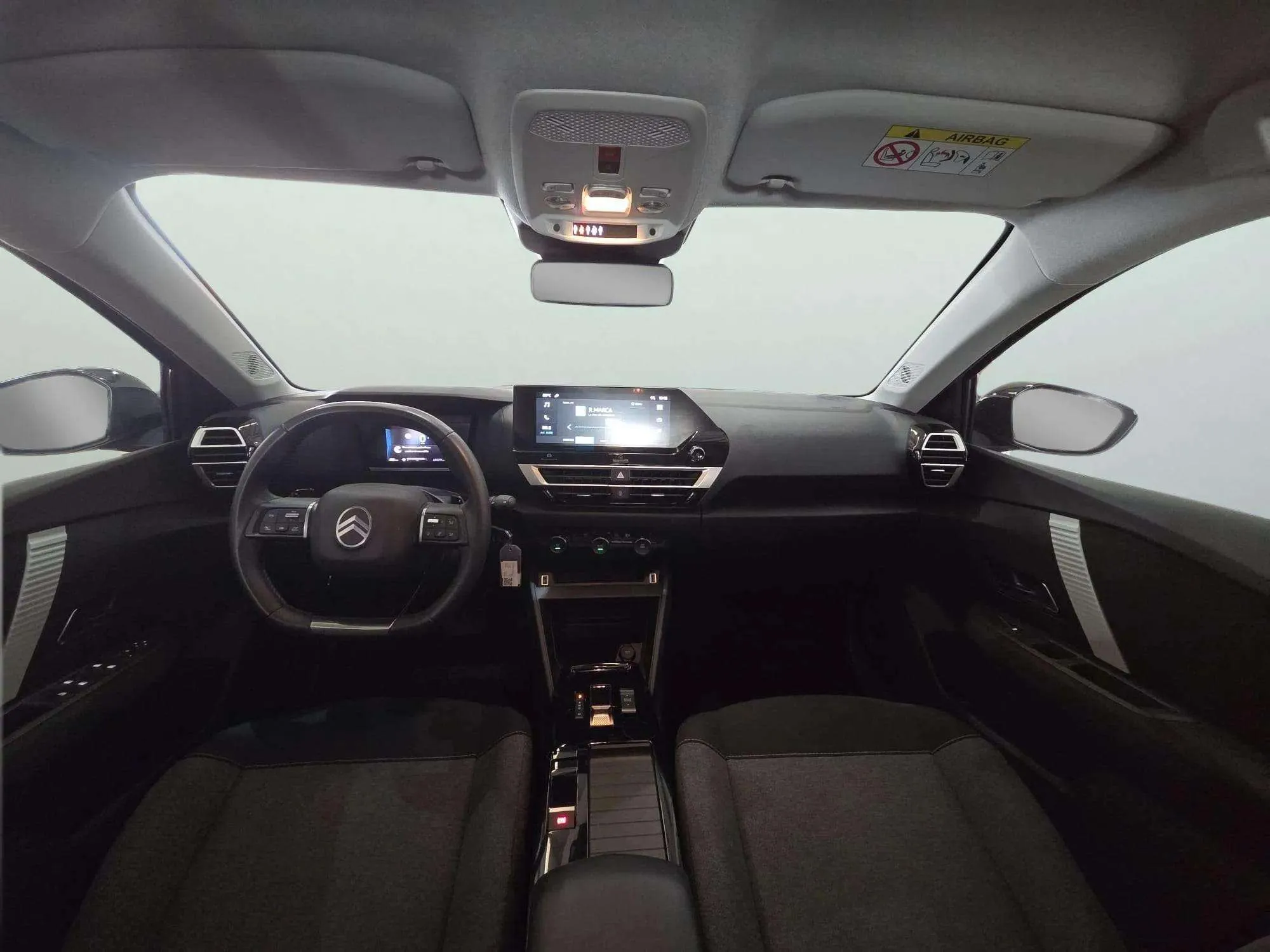 Citroën C4 X Hybrid 136 e-DCS6 Plus - foto 11