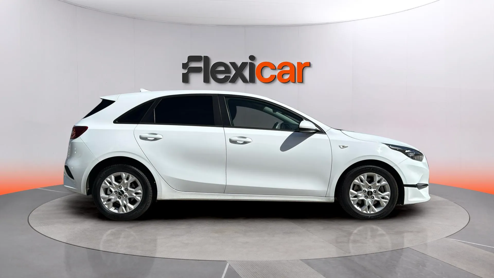 Kia Ceed 1.0 T-GDi Concept - foto 8