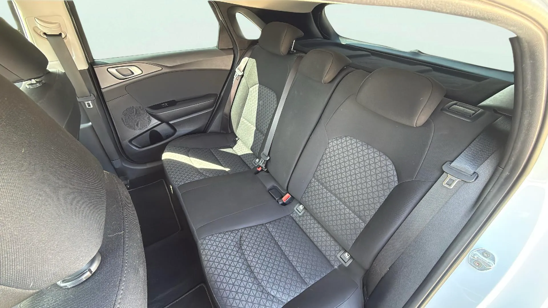 Kia Ceed 1.0 T-GDi Concept - foto 18