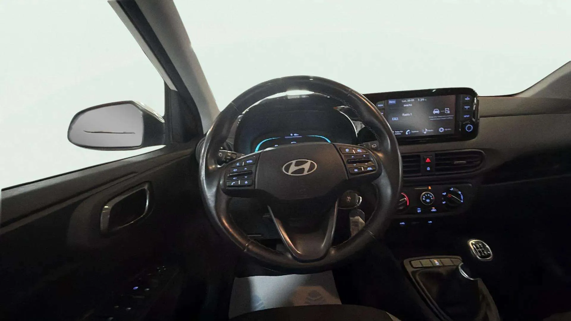 Hyundai i10 1.0 Klass - foto 9