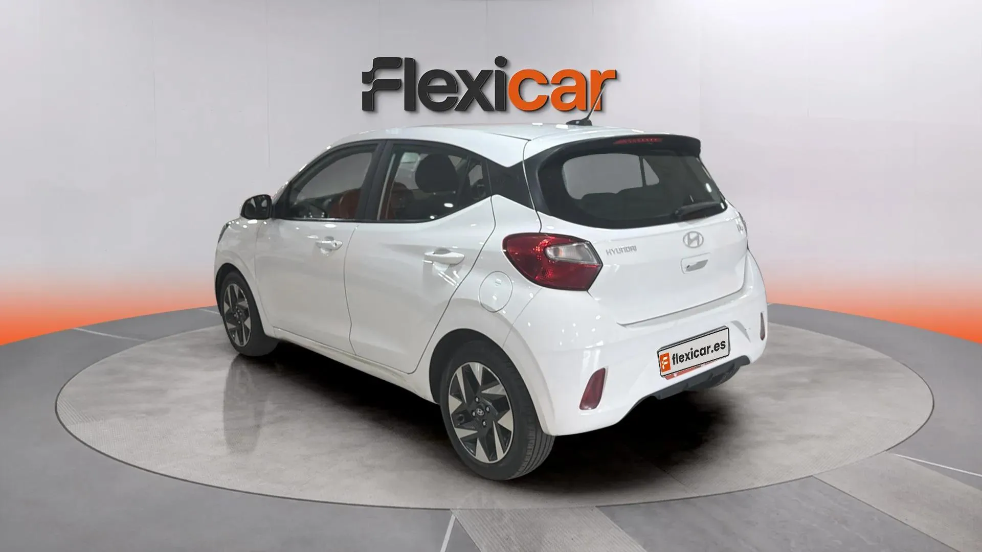 Hyundai i10 1.0 Klass - foto 4