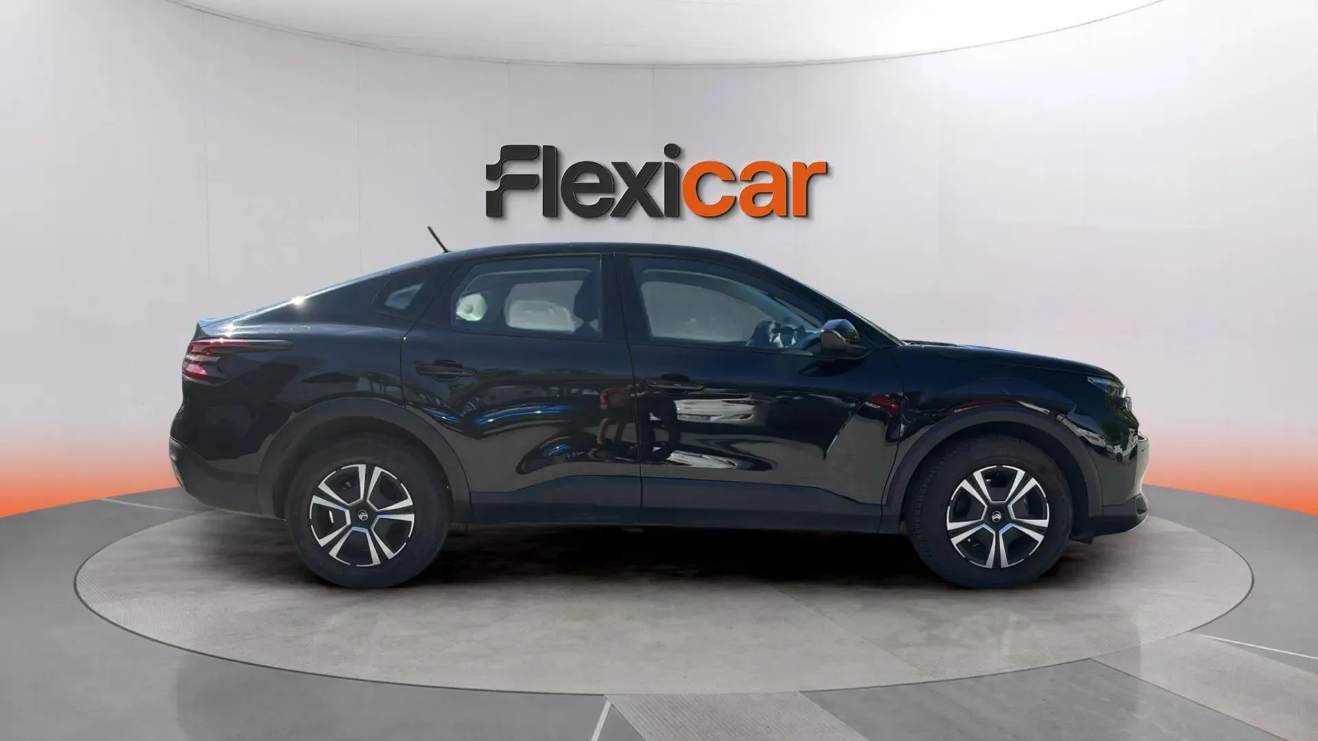 Citroën C4 X Hybrid 136 e-DCS6 Plus - foto 8