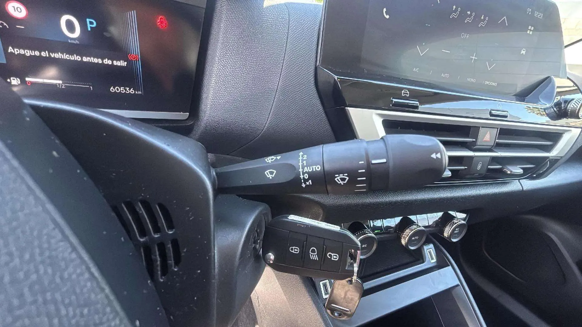 Citroën C4 X Hybrid 136 e-DCS6 Plus - foto 20