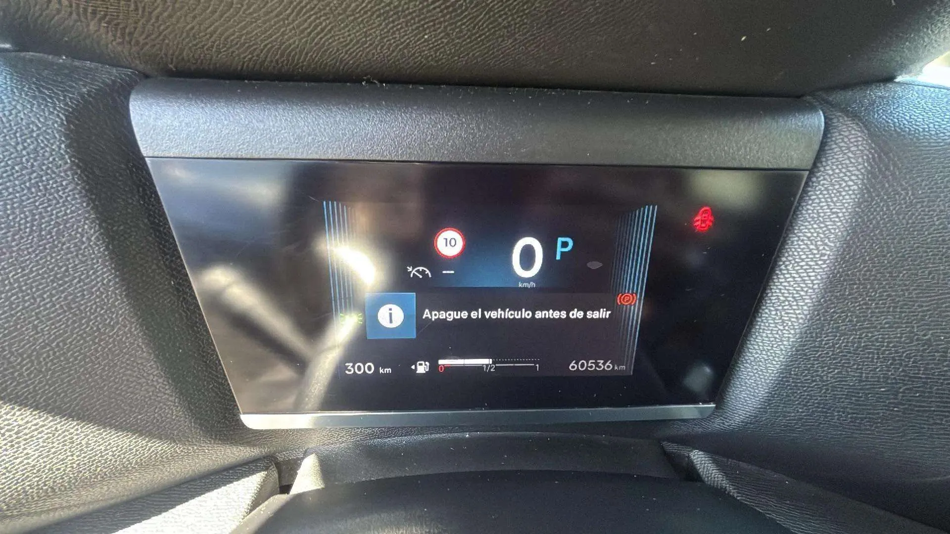 Citroën C4 X Hybrid 136 e-DCS6 Plus - foto 13