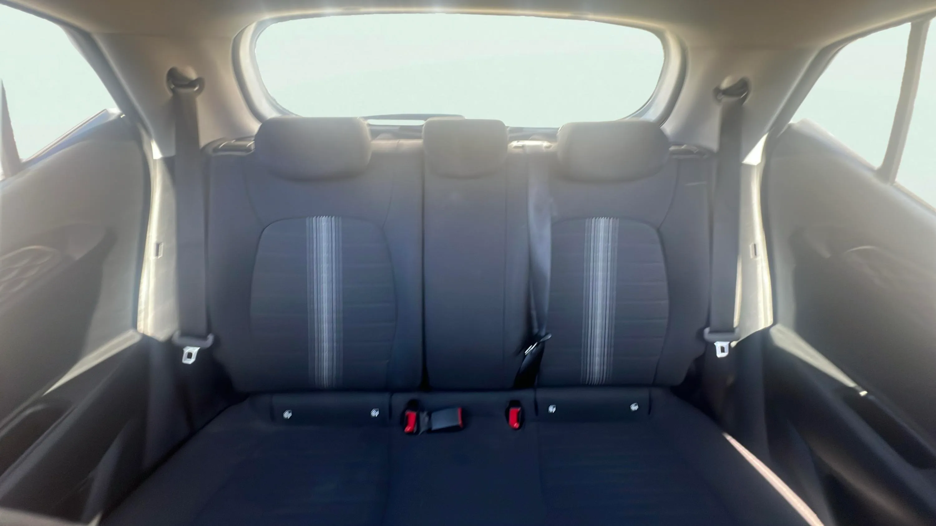 Hyundai i10 1.0 Klass - foto 15
