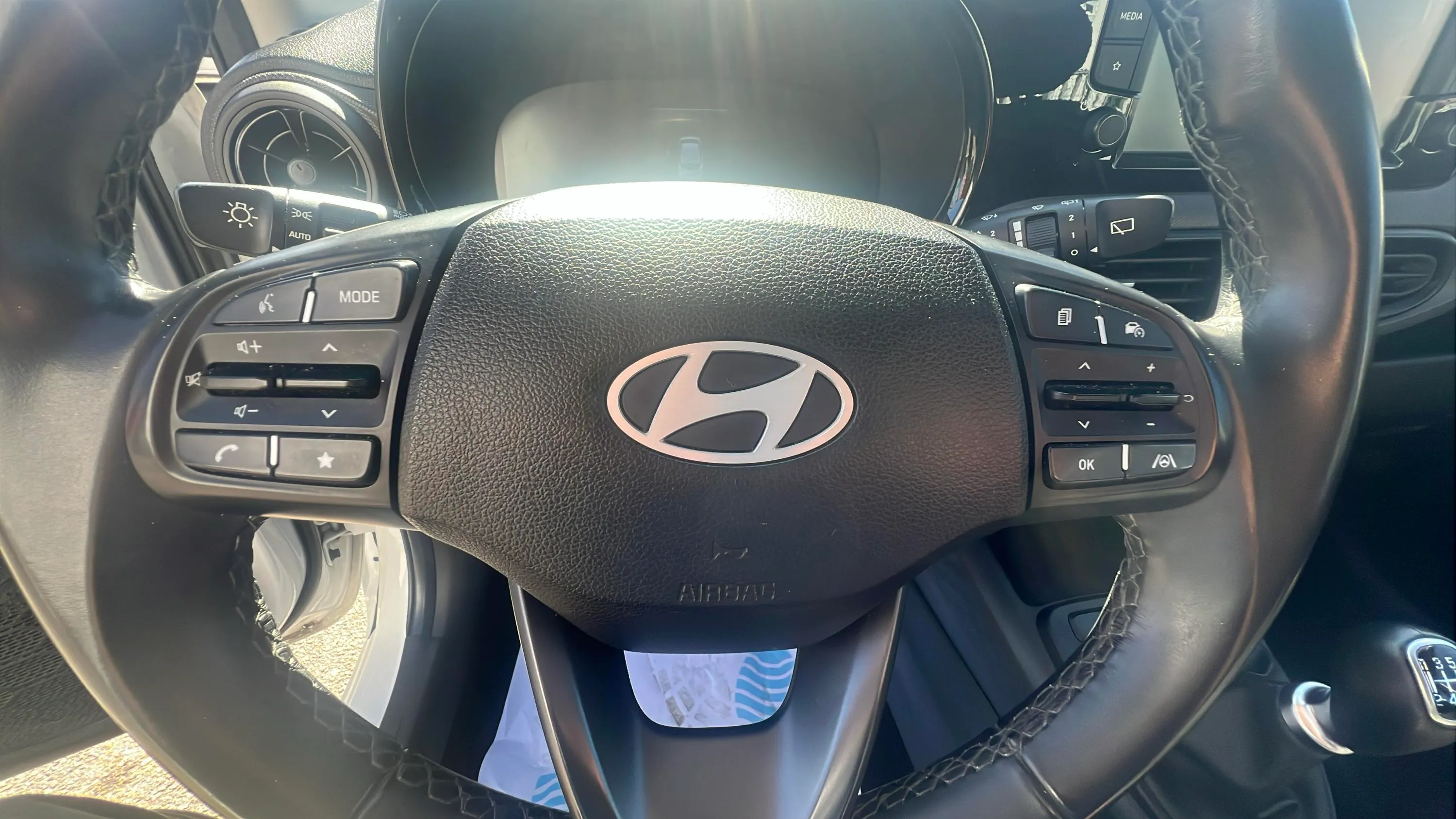 Hyundai i10 1.0 Klass - foto 11