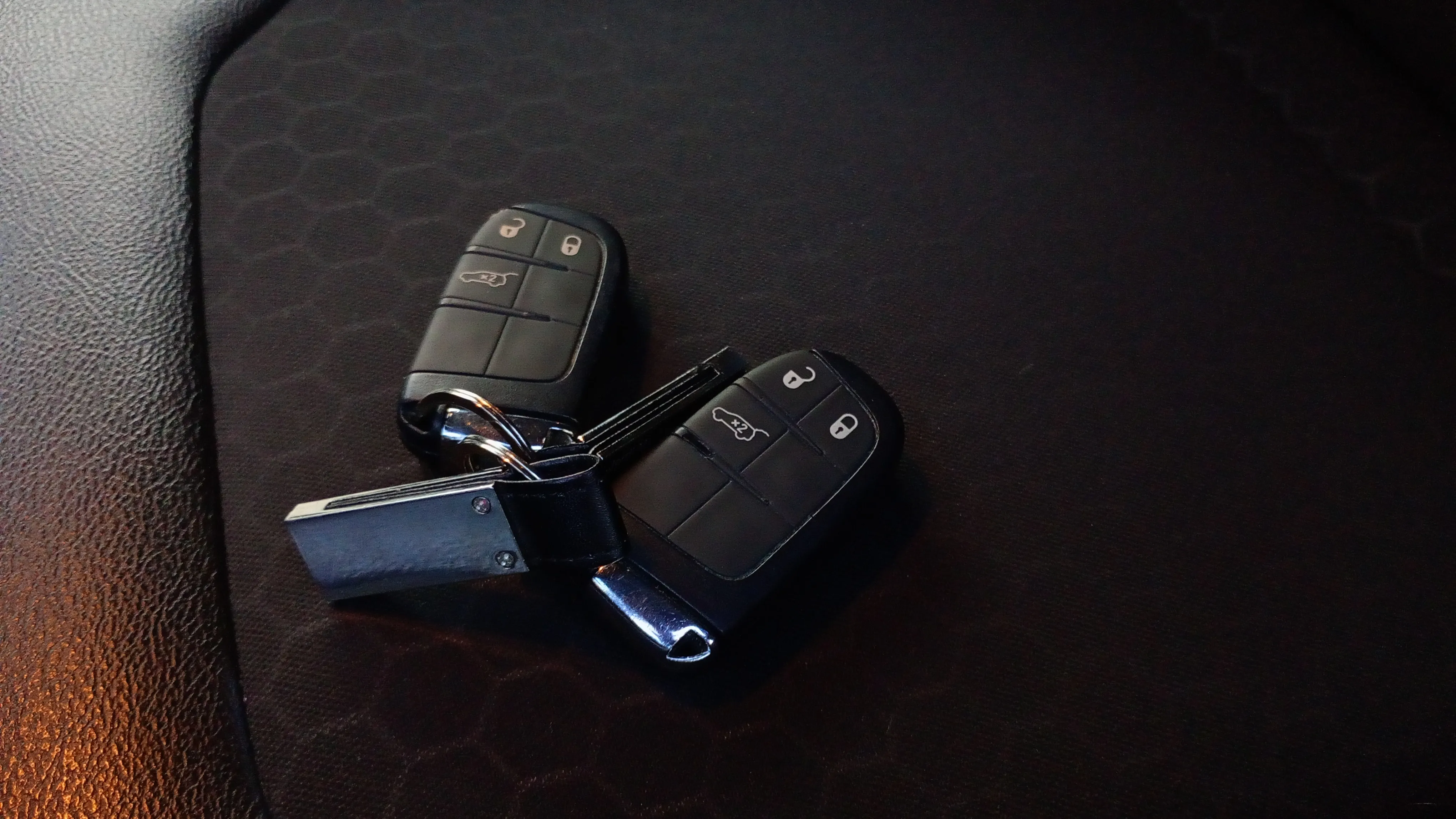 Jeep Compass 1.4 Mair Limited 4x2 - foto 27