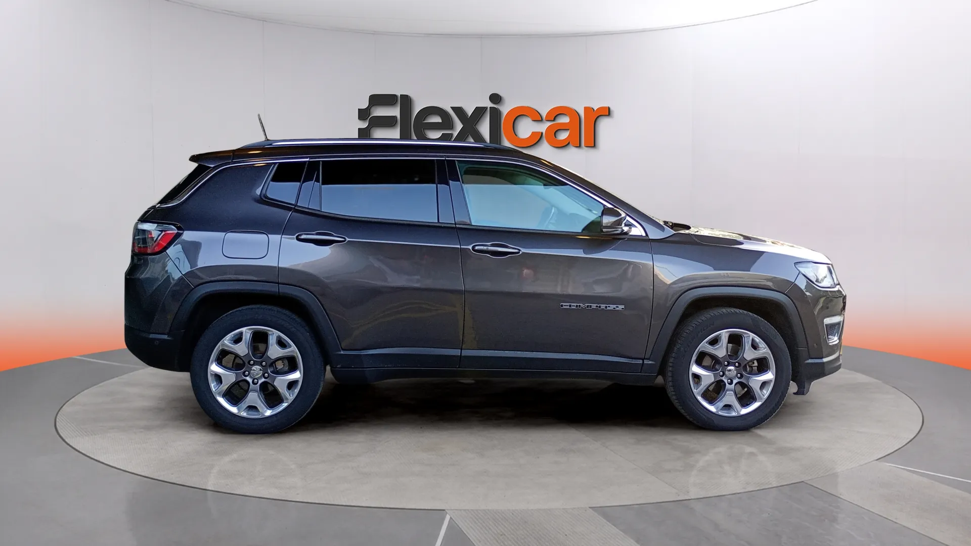 Jeep Compass 1.4 Mair Limited 4x2 - foto 4