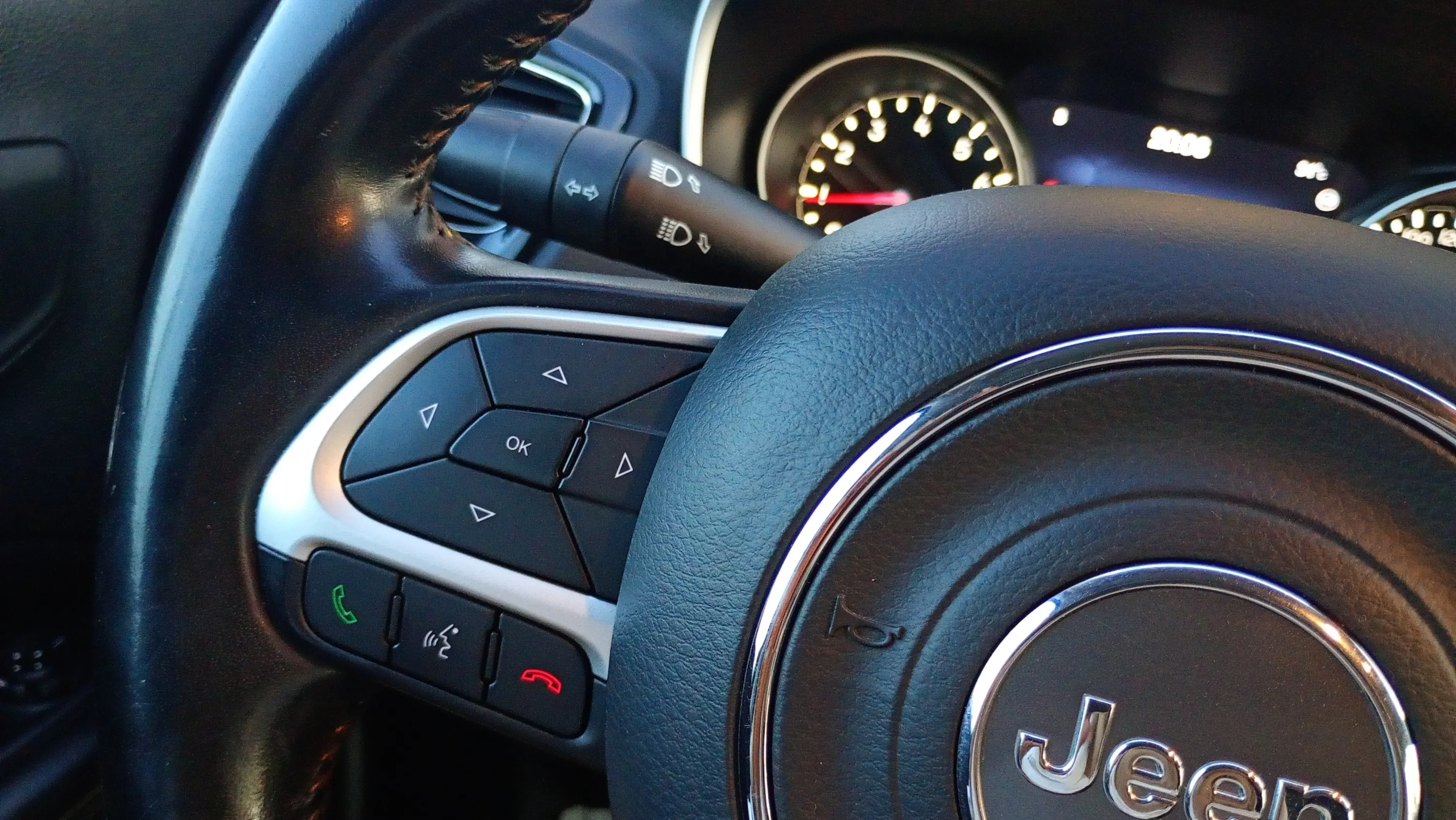 Jeep Compass 1.4 Mair Limited 4x2 - foto 14