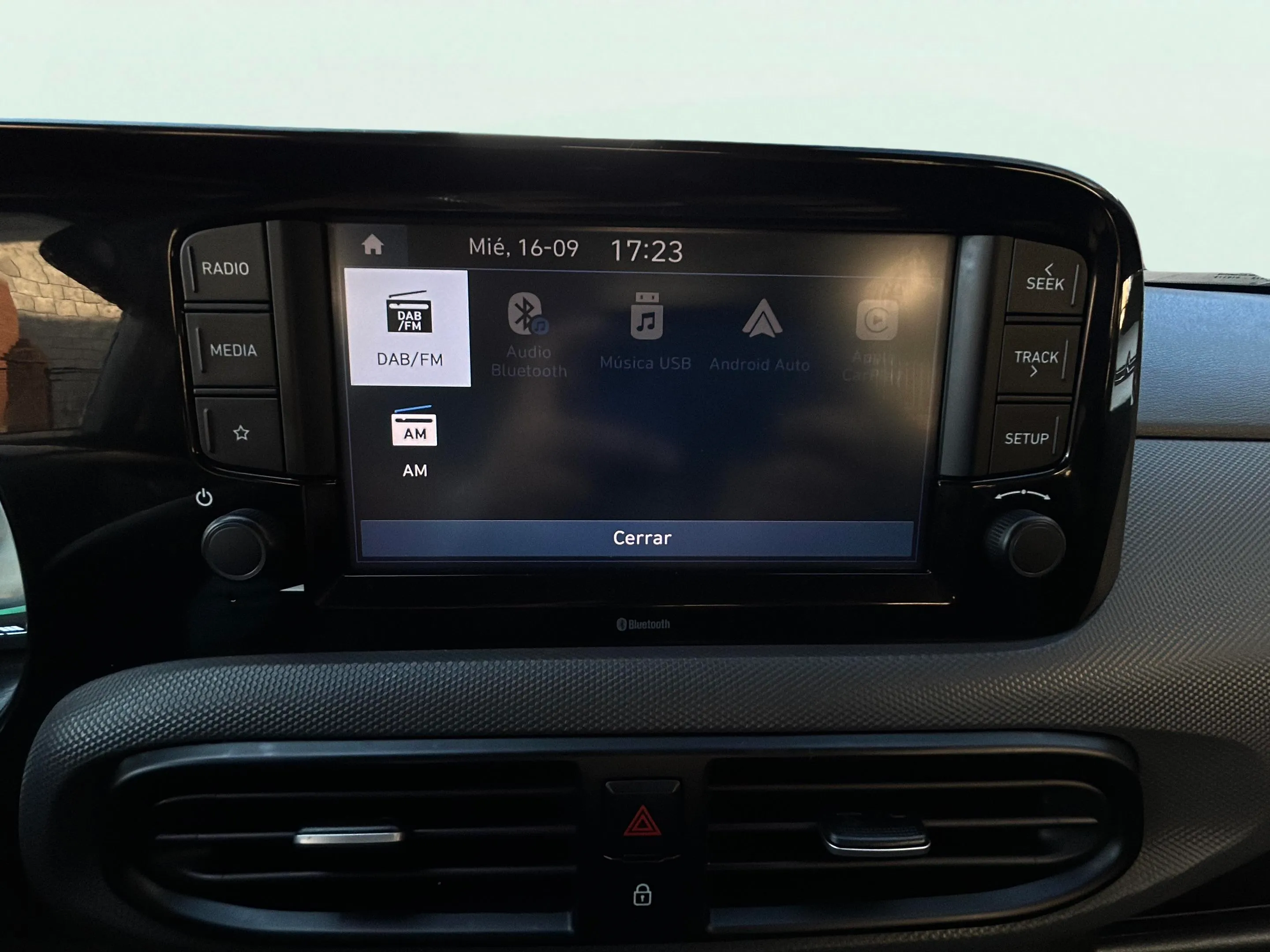Hyundai i10 1.0 Klass - foto 23