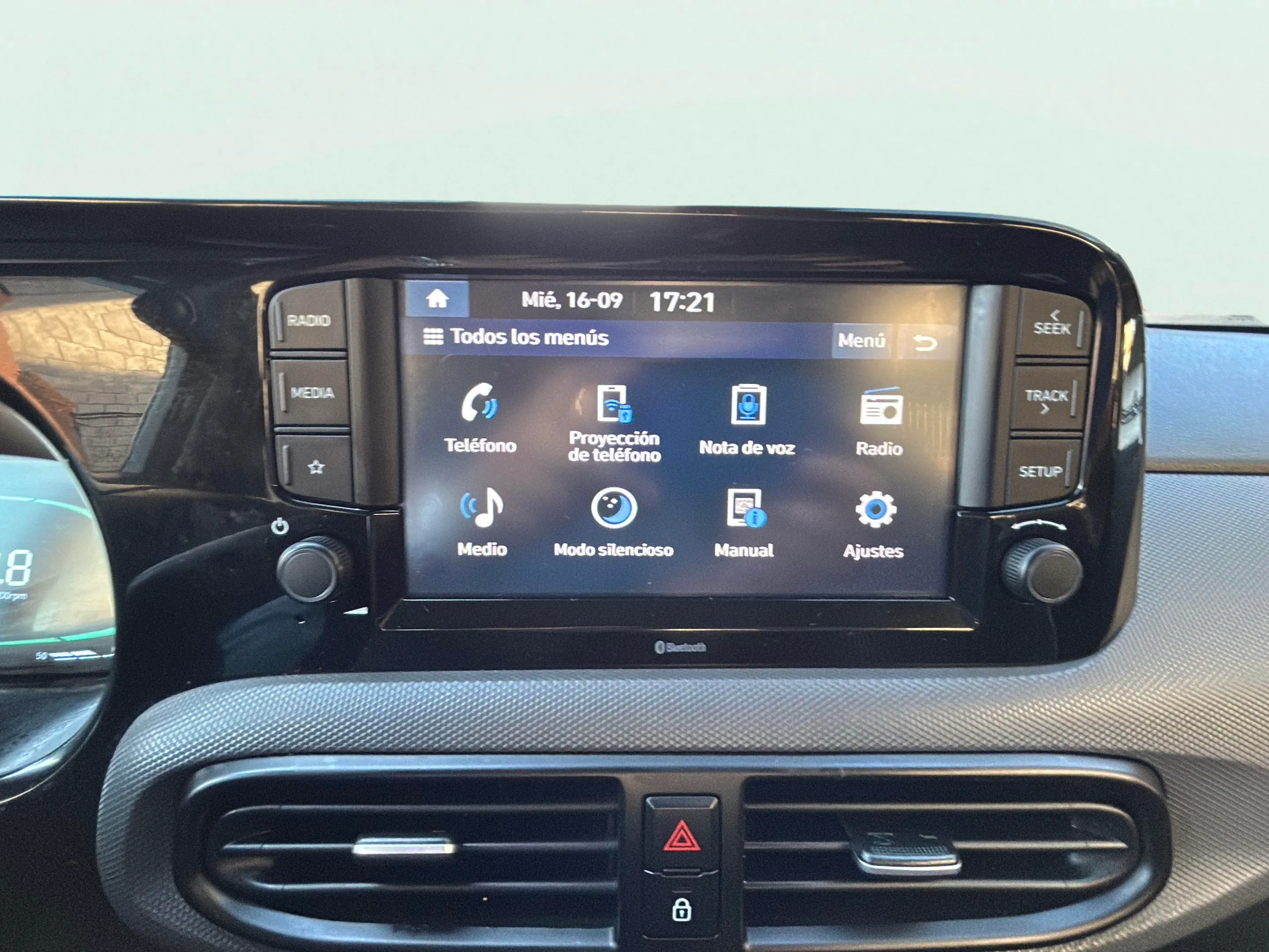 Hyundai i10 1.0 Klass - foto 22