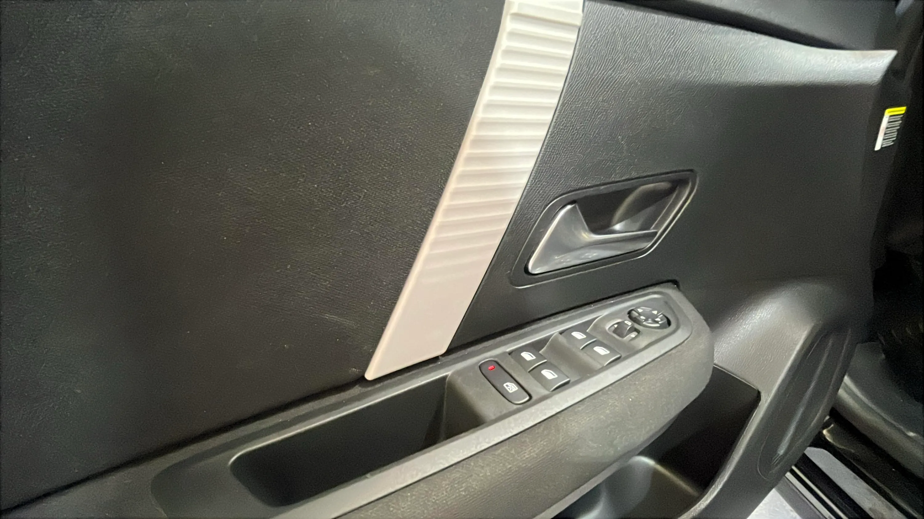 Citroën C4 X Hybrid 136 e-DCS6 Plus - foto 14