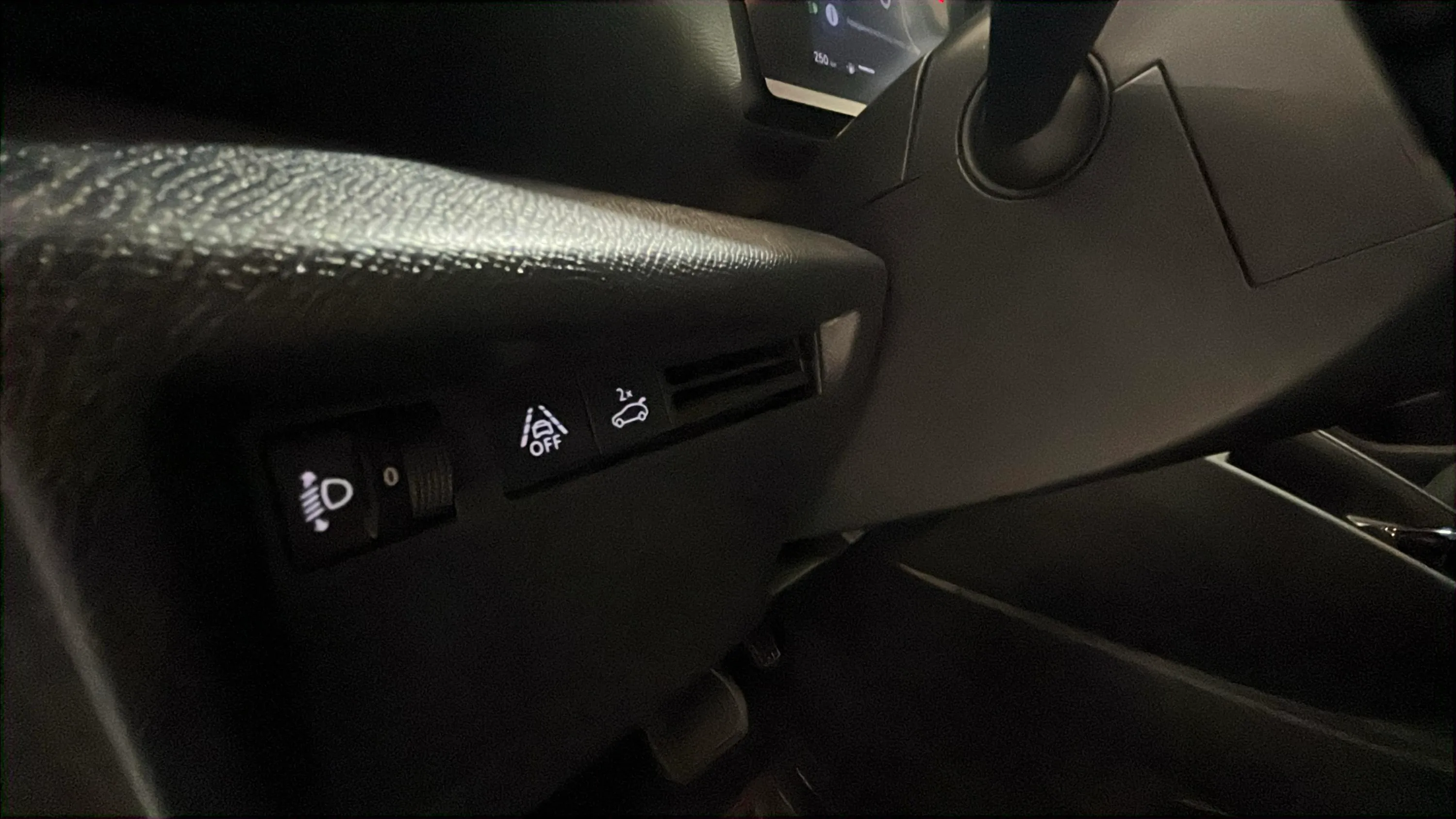 Citroën C4 X Hybrid 136 e-DCS6 Plus - foto 15