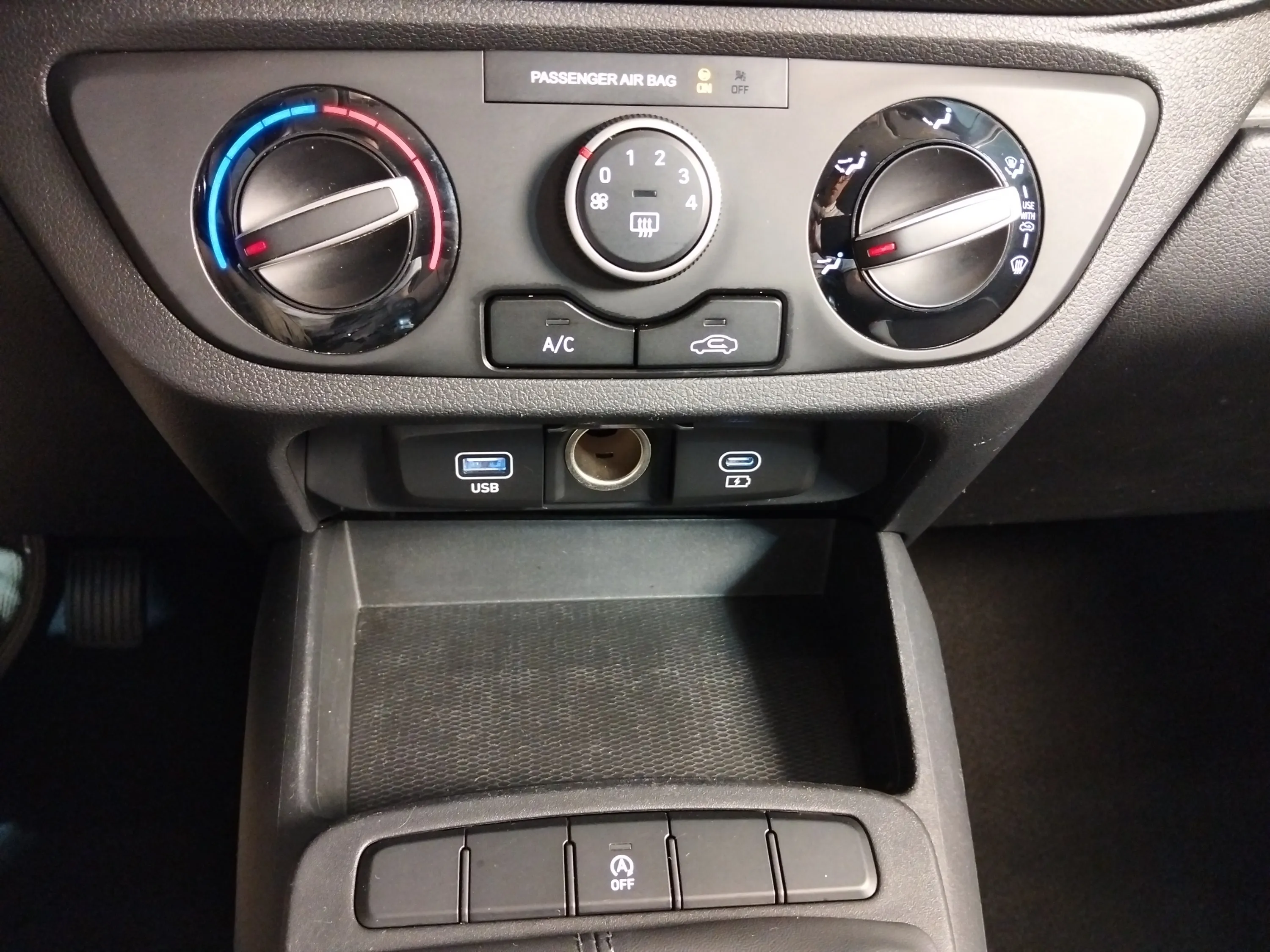 Hyundai i10 1.0 Klass - foto 21