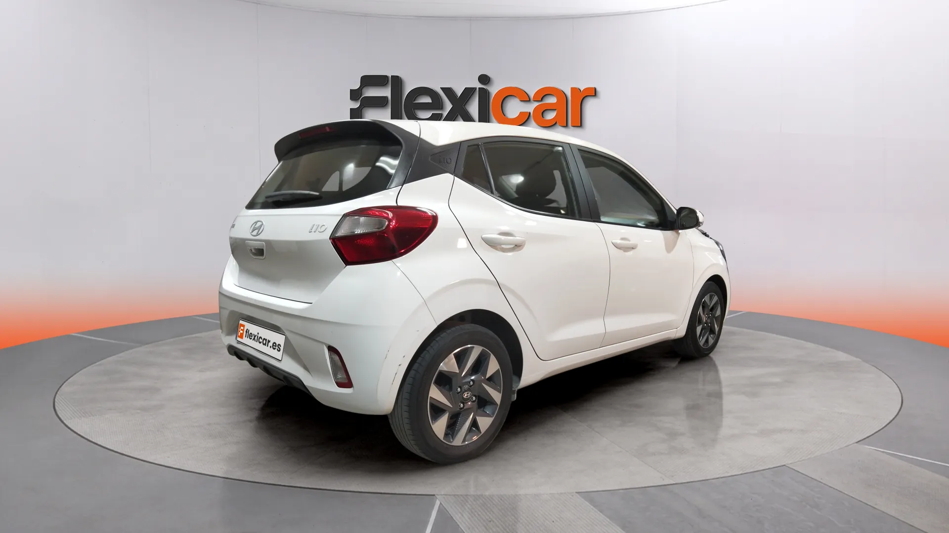 Hyundai i10 1.0 Klass - foto 7