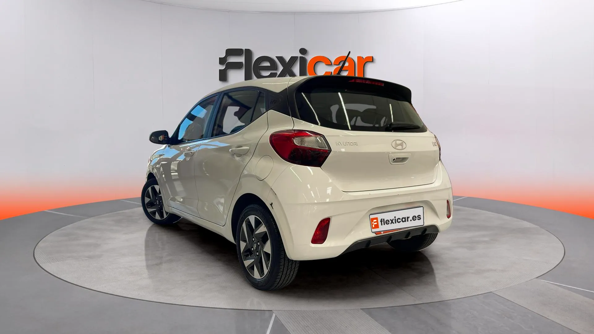 Hyundai i10 1.0 Klass - foto 6