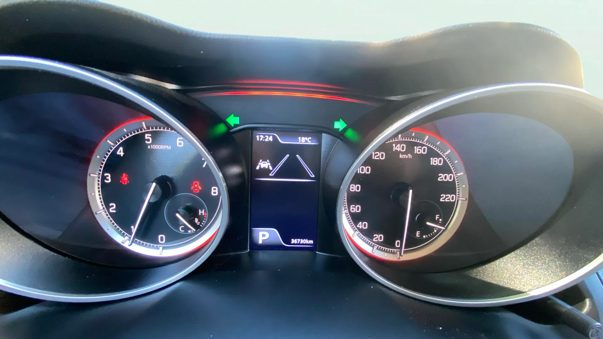 Suzuki Swift 1.2 GLX Mild Hybrid CVT - foto 11