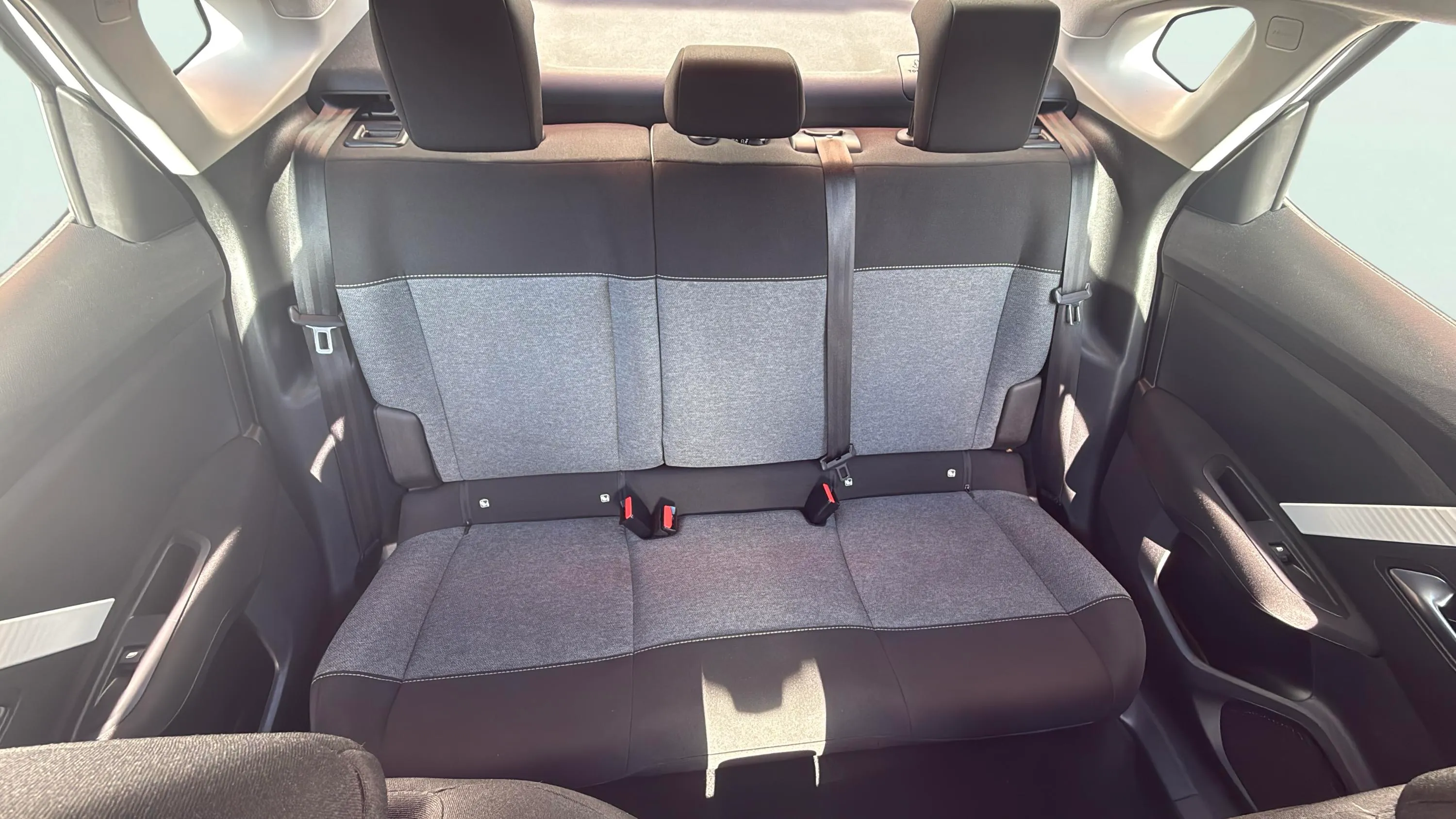 Citroën C4 X Hybrid 136 e-DCS6 You - foto 18