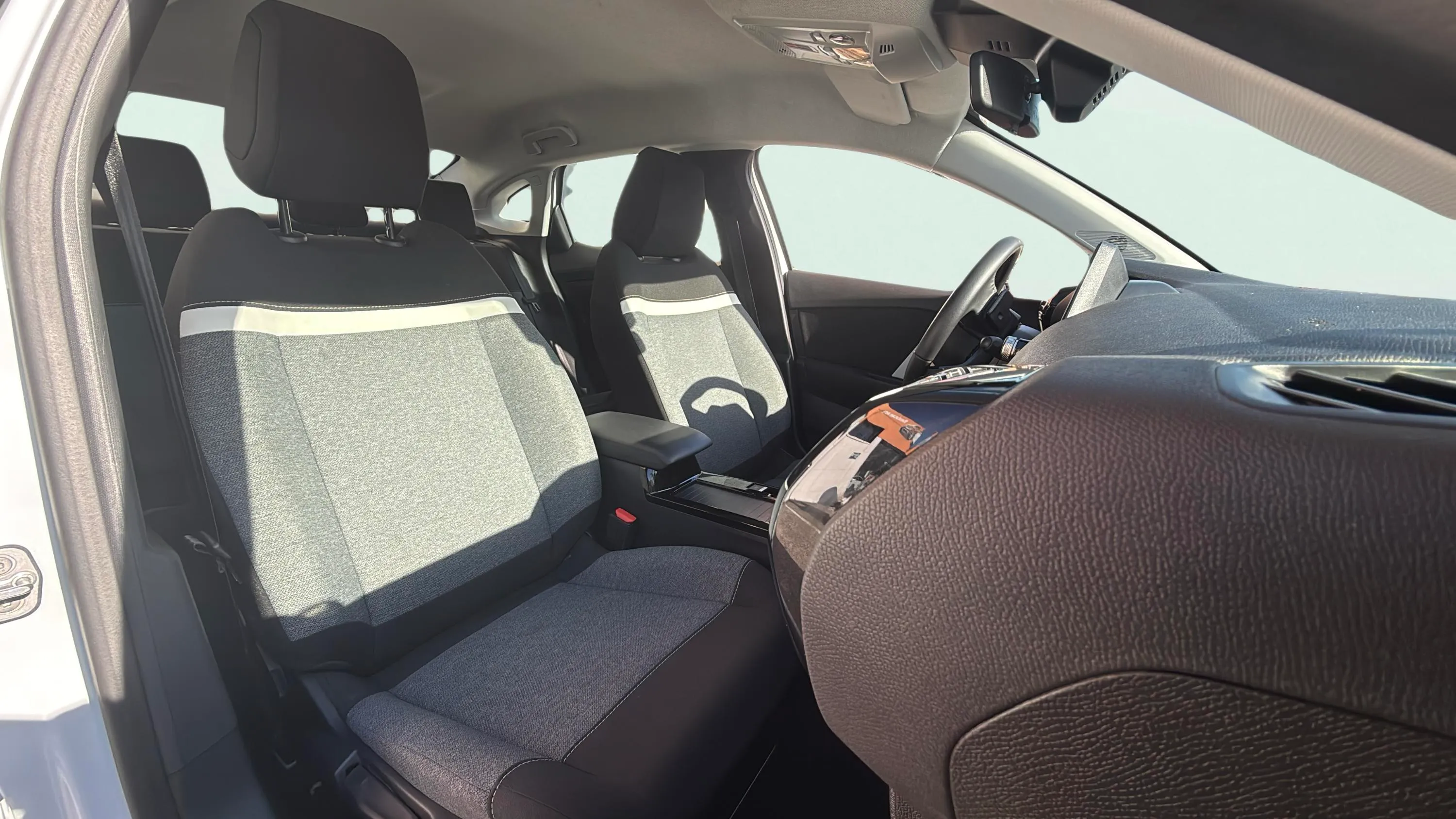 Citroën C4 X Hybrid 136 e-DCS6 You - foto 17