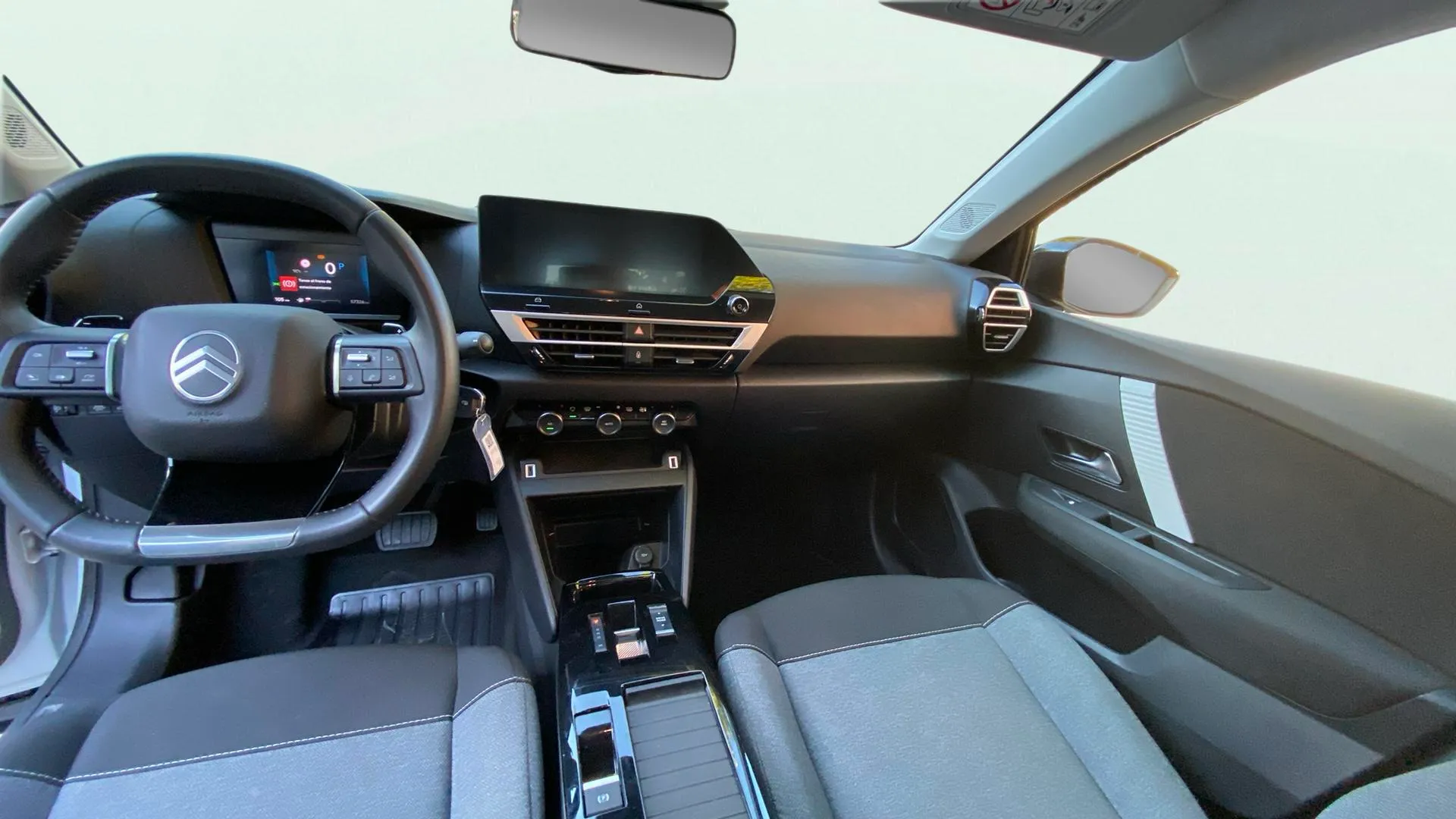 Citroën C4 X Hybrid 136 e-DCS6 You - foto 13