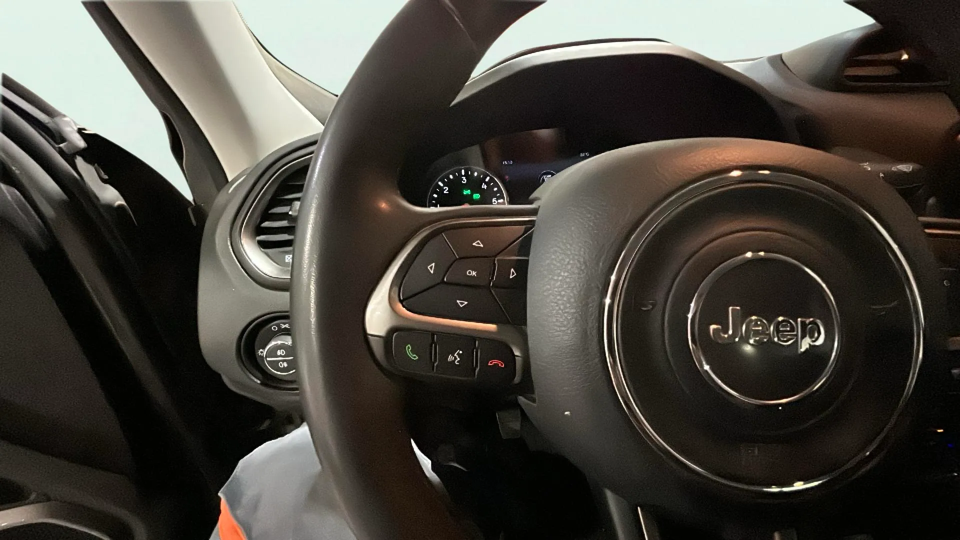Jeep Renegade Limited 1.6 Mjet 4x2 - foto 14