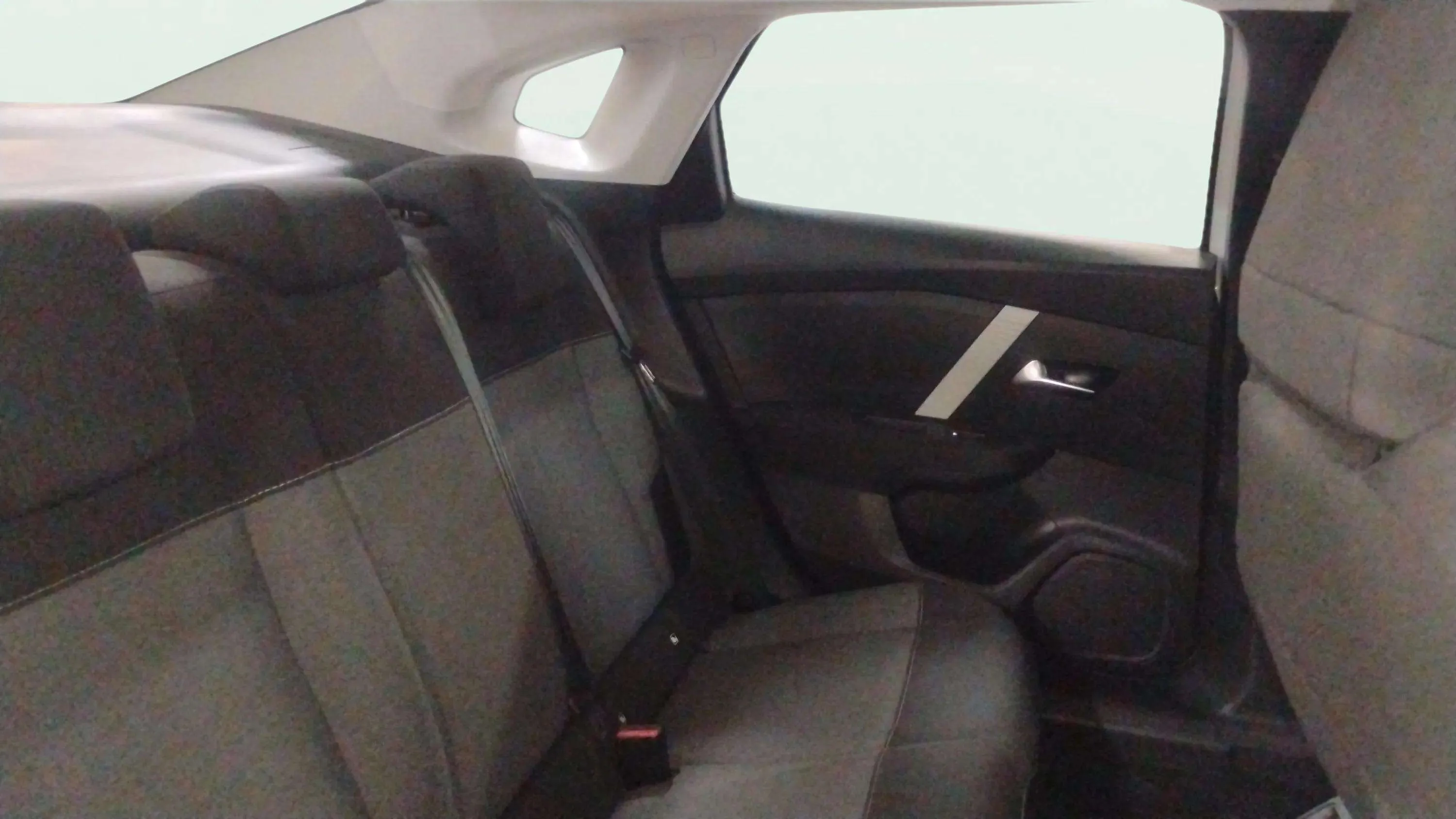 Citroën C4 X Hybrid 136 e-DCS6 You - foto 19