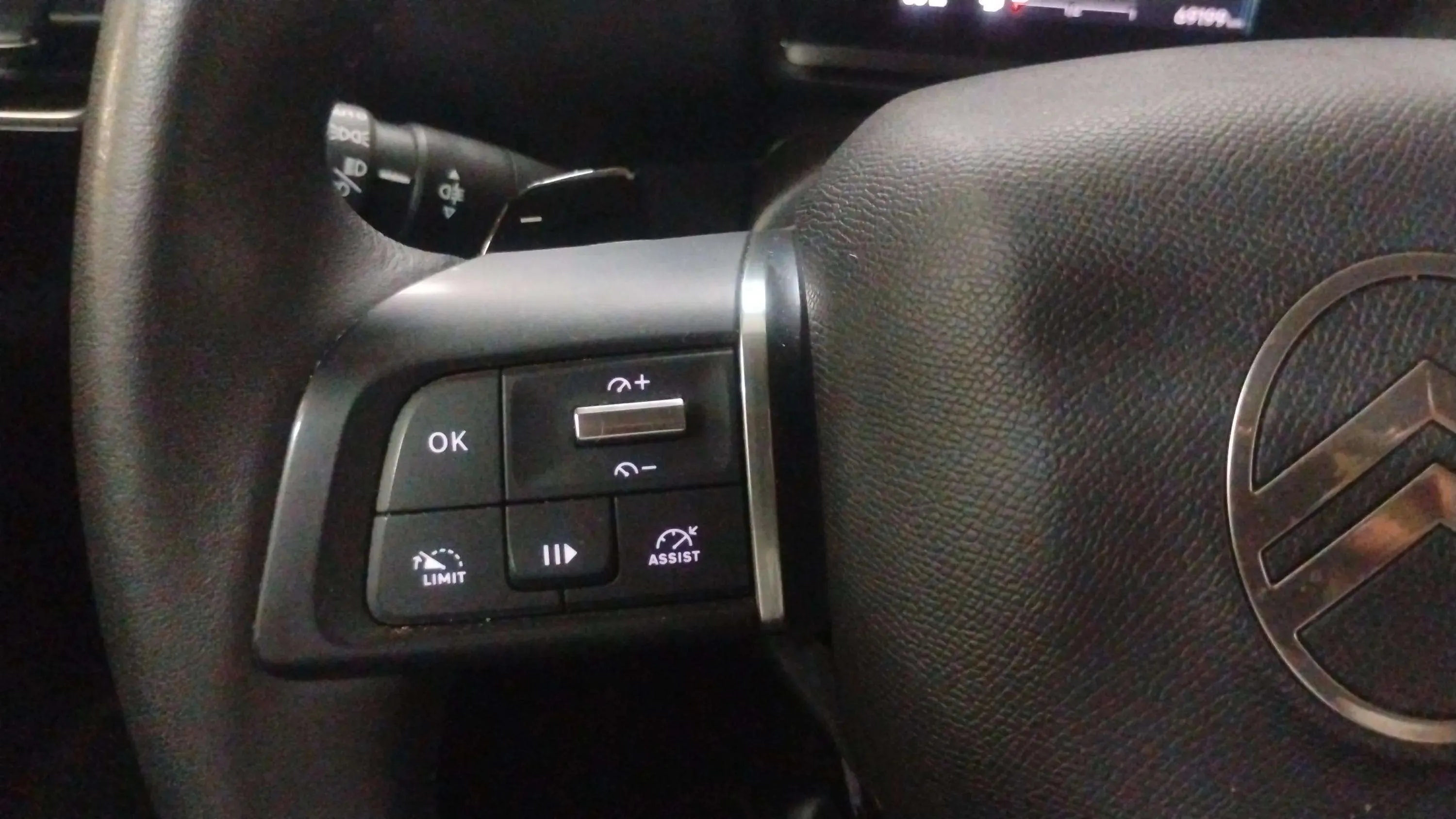 Citroën C4 X Hybrid 136 e-DCS6 You - foto 9